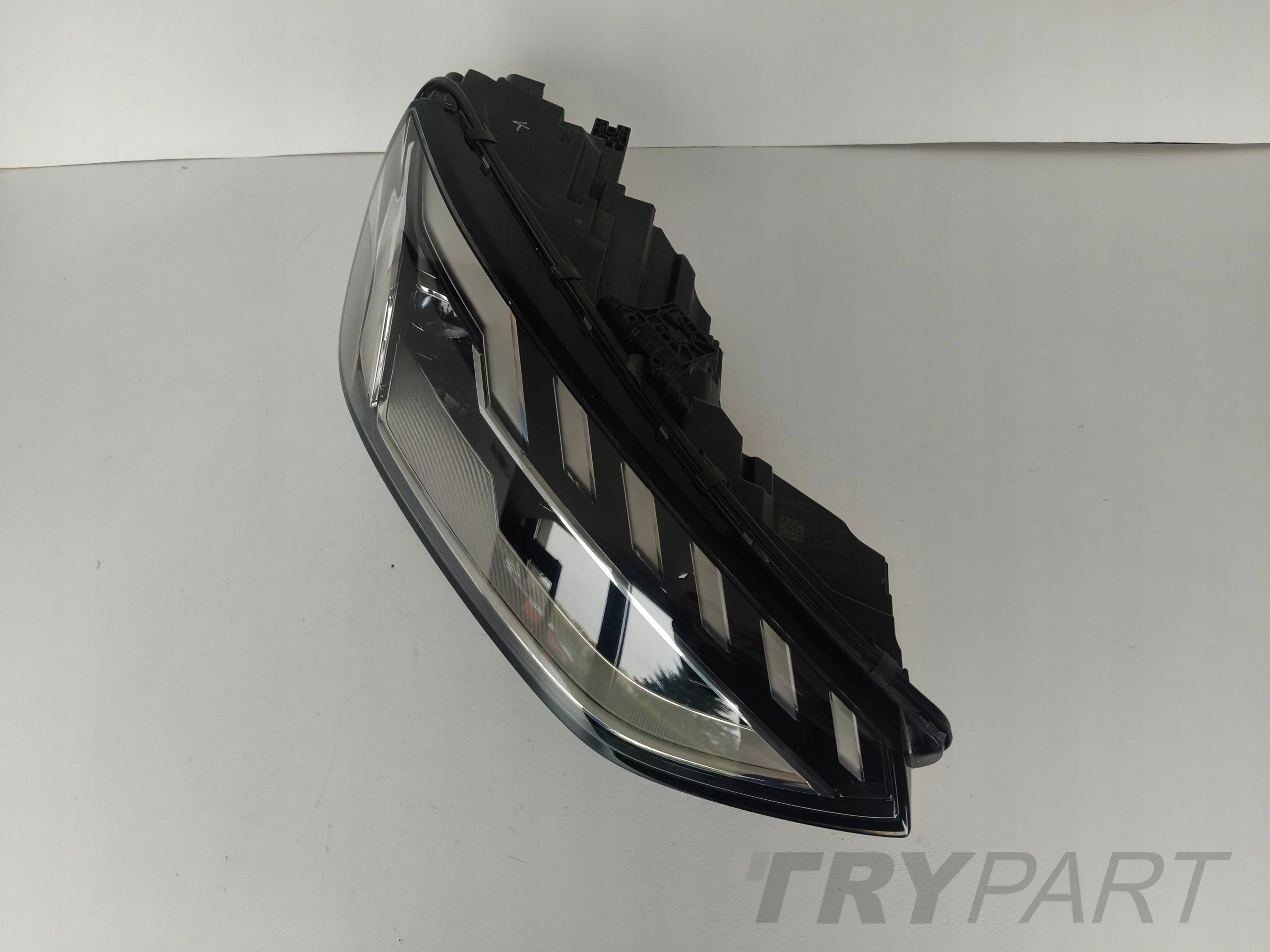 RIGHT HEADLIGHT LAMP AUDI A4 B9 8W 8W0 19- LIFT FULL LED