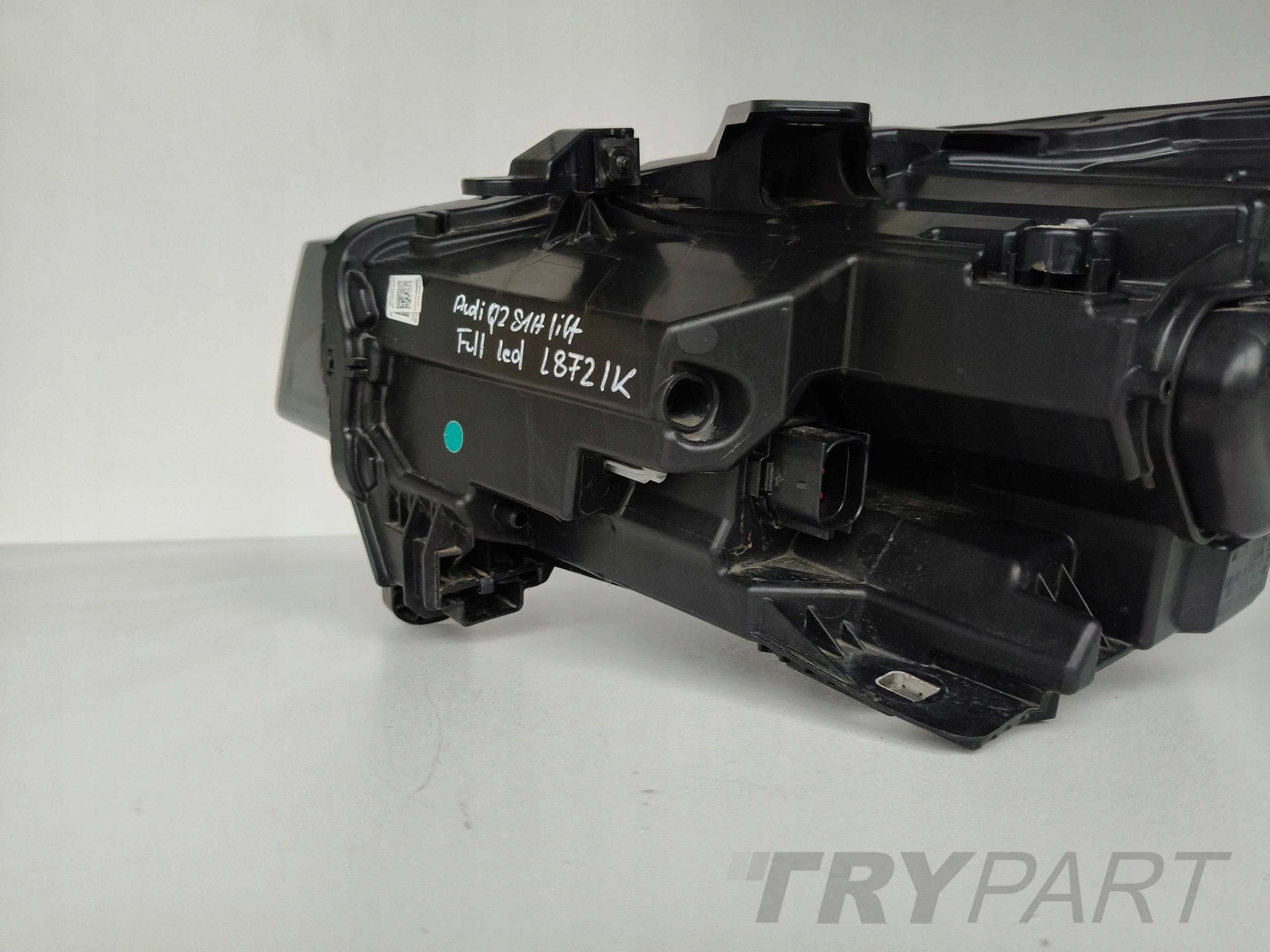 RIGHT HEADLIGHT LAMP AUDI Q2 81A LIFT FULL LED