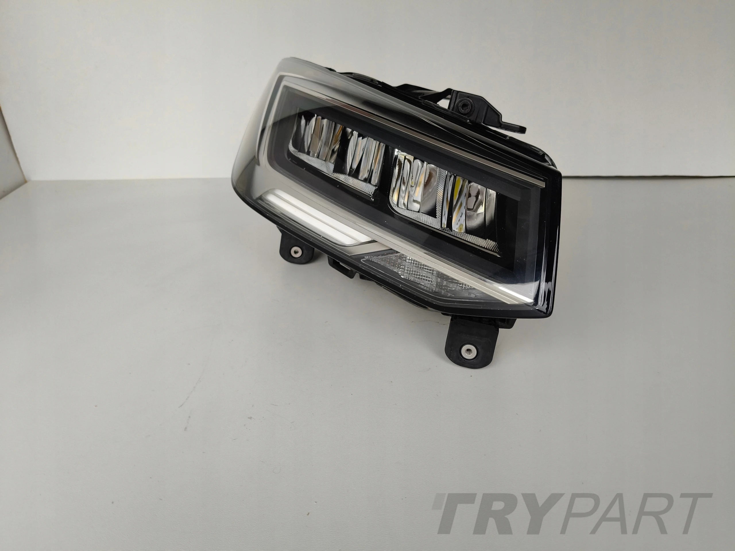 RIGHT HEADLIGHT LAMP AUDI Q2 81A LIFT FULL LED