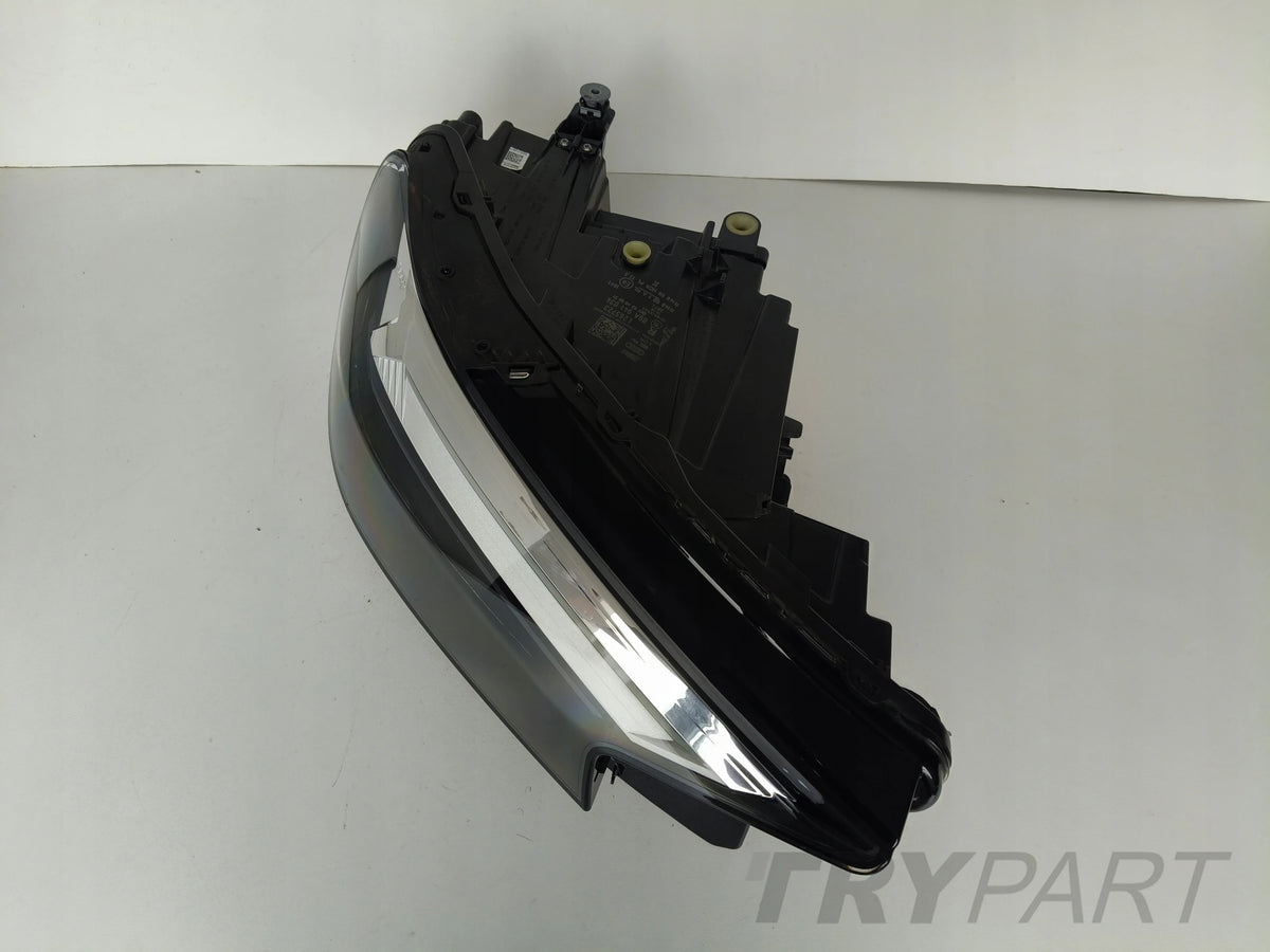 RIGHT HEADLIGHT LAMP AUDI Q4 89A FULL LED