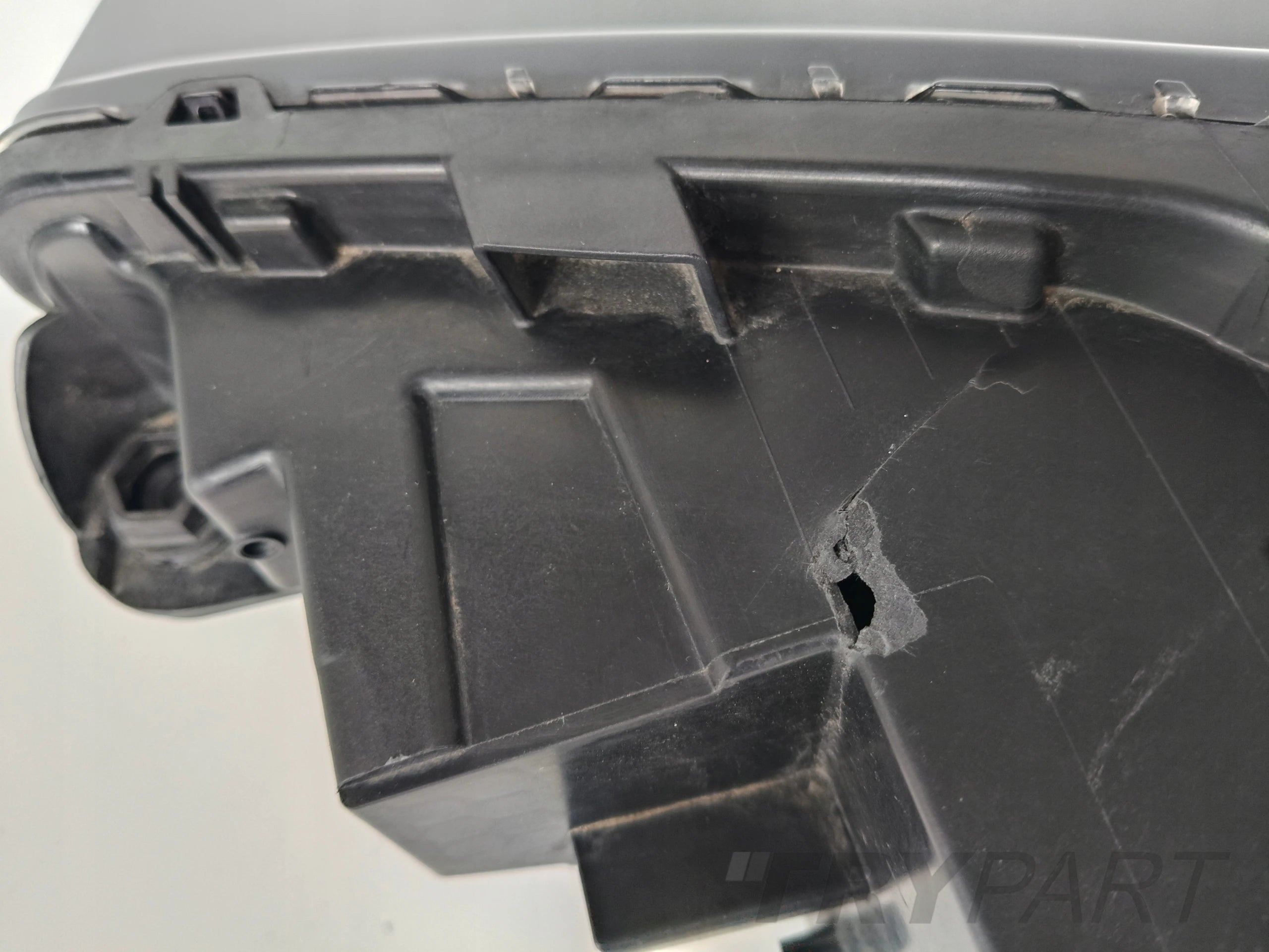 RIGHT HEADLIGHT LAMP AUDI Q4 89A FULL LED
