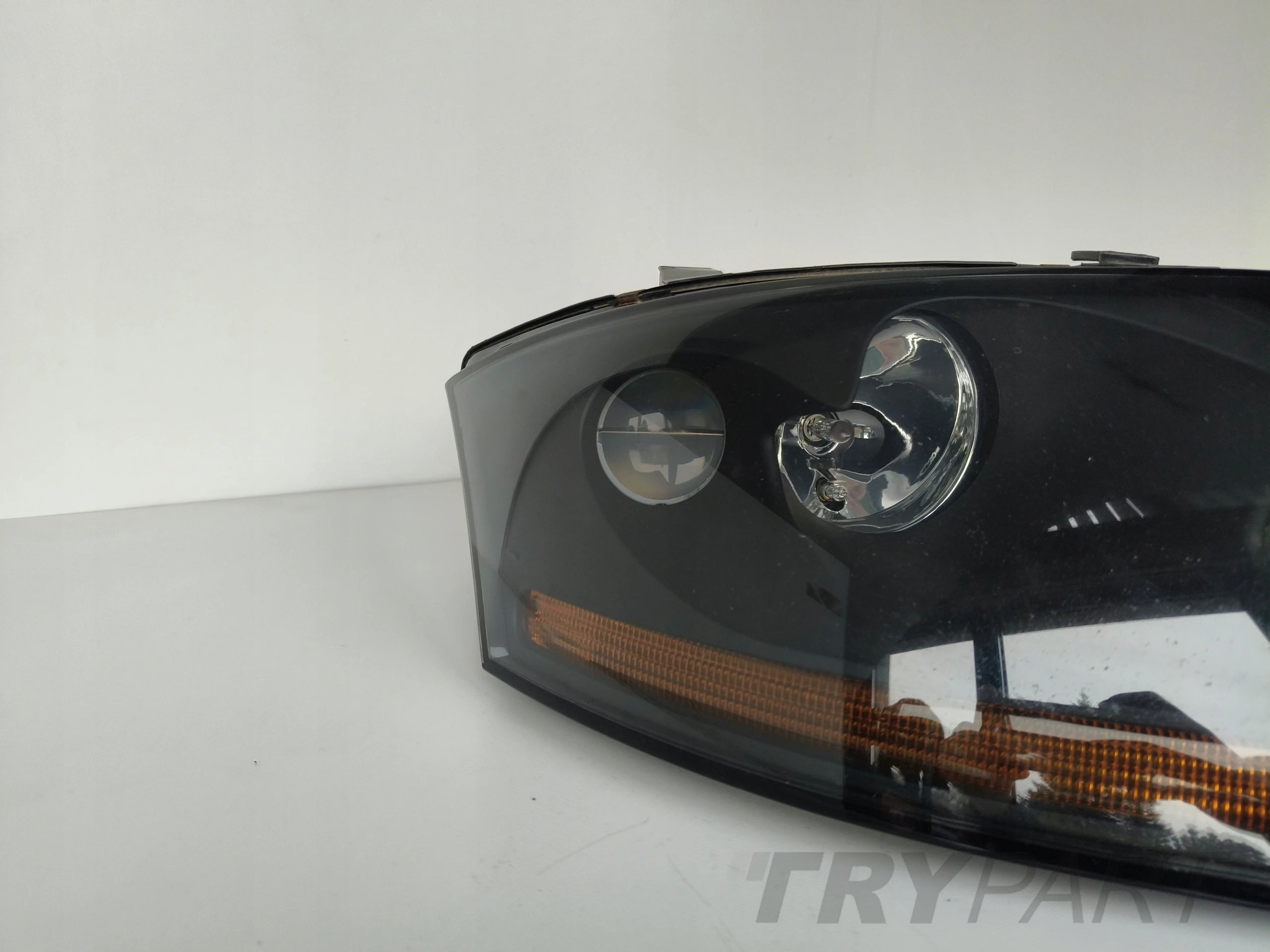 RIGHT HEADLIGHT LAMP AUDI TT 8N 8N0 98- XENON