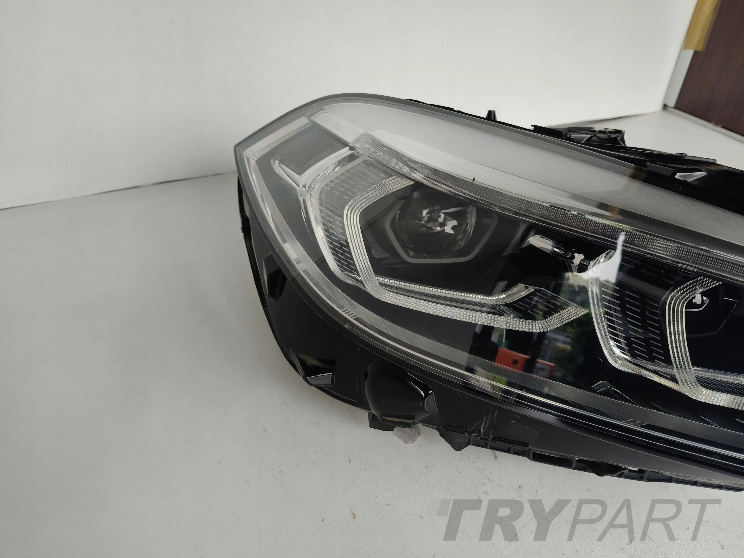 RIGHT HEADLIGHT LAMP BMW 1 F40 19- FULL LED