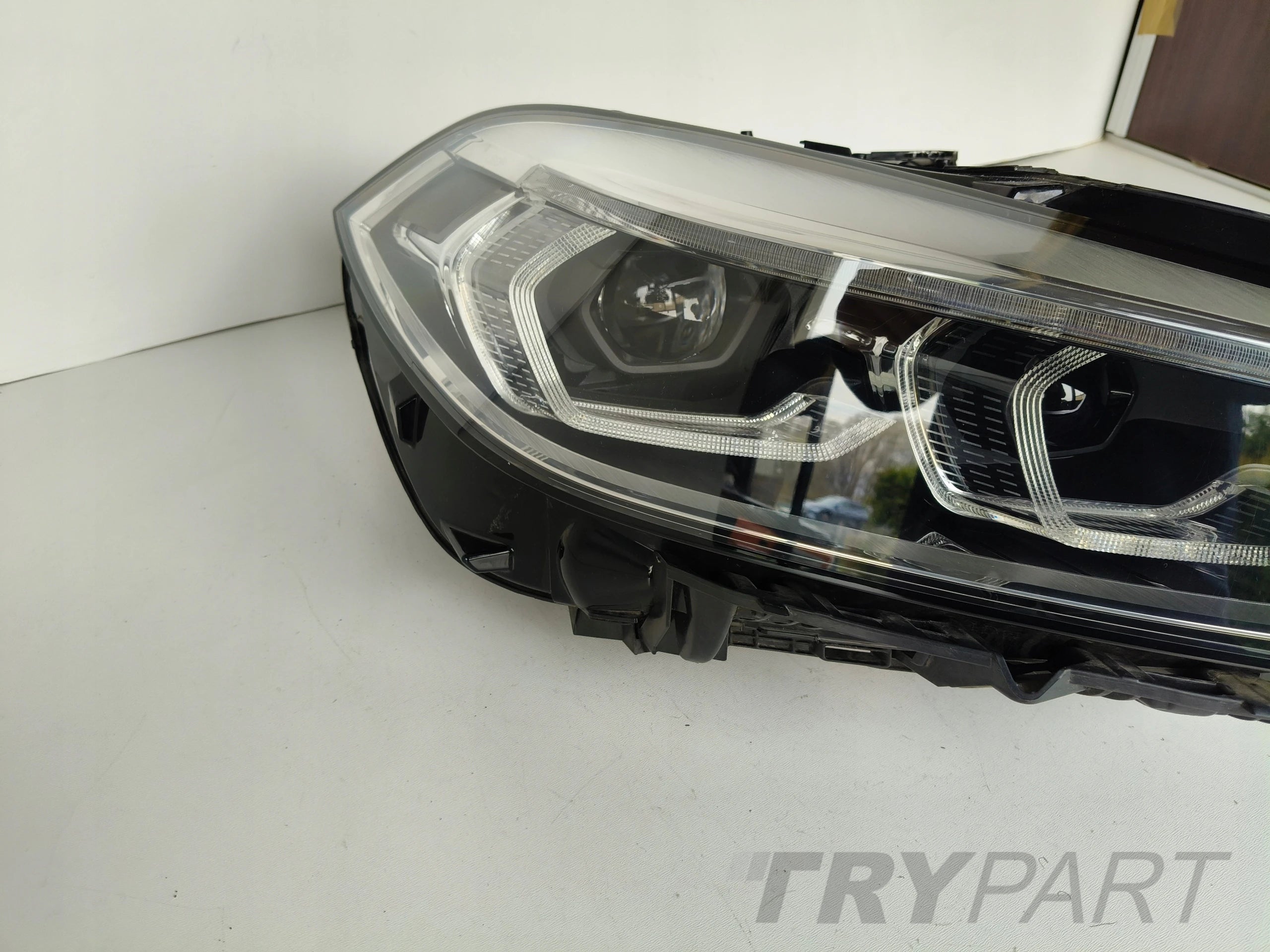 RIGHT HEADLIGHT LAMP BMW 1 F40 19- FULL LED