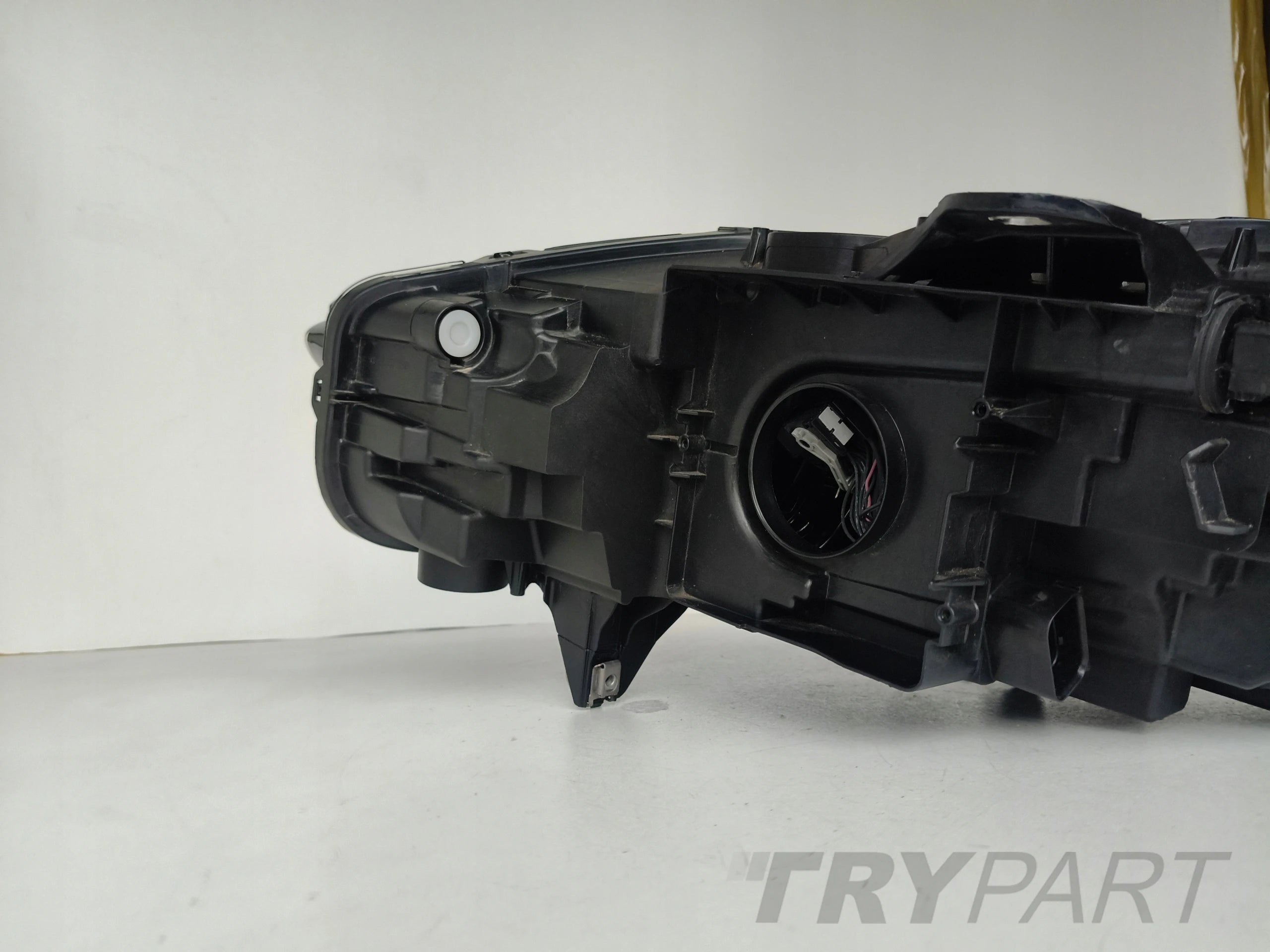 RIGHT HEADLIGHT LAMP BMW 1 F40 19- FULL LED