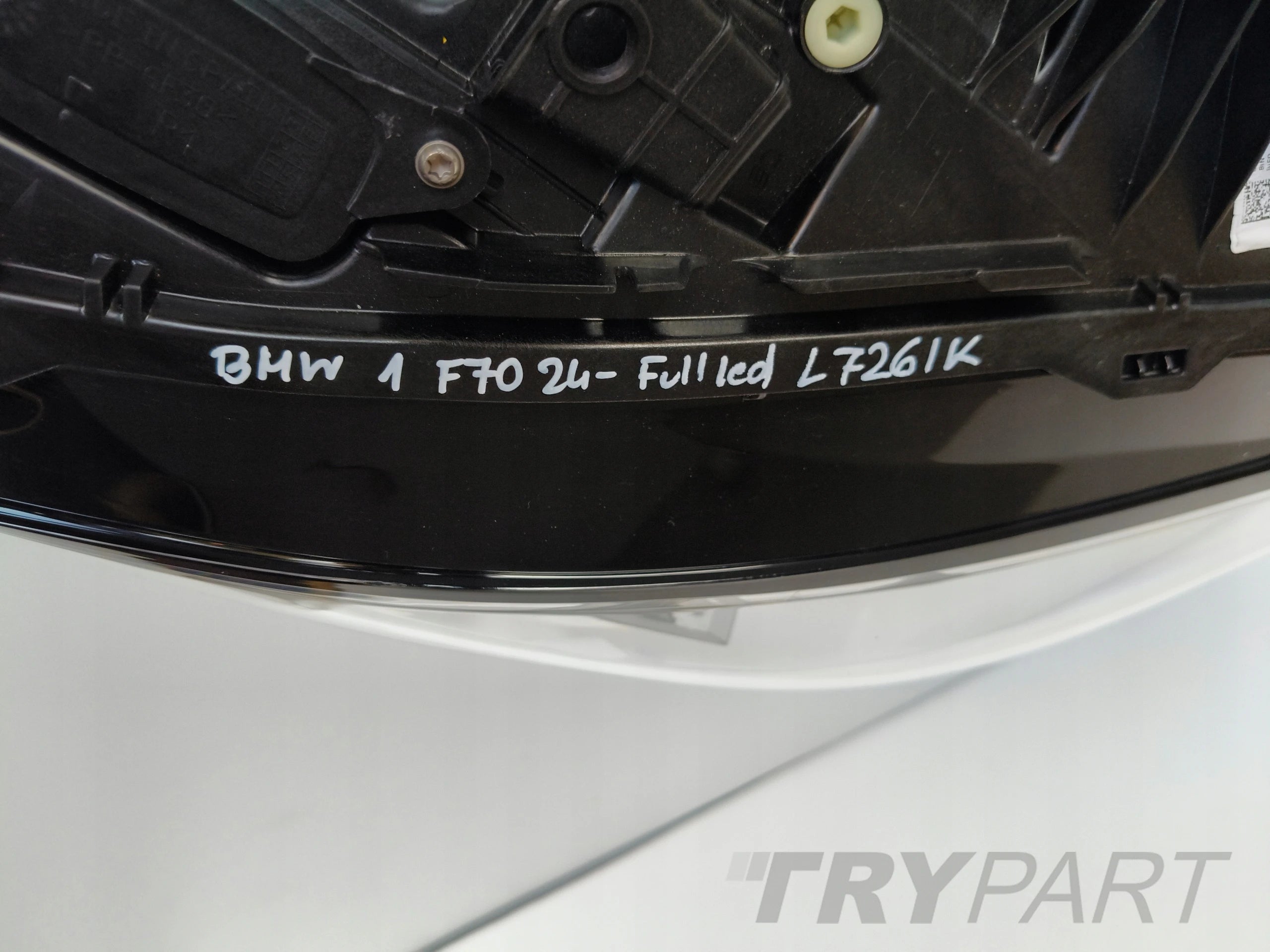 RIGHT HEADLIGHT LAMP BMW 1 F70 24- FULL LED