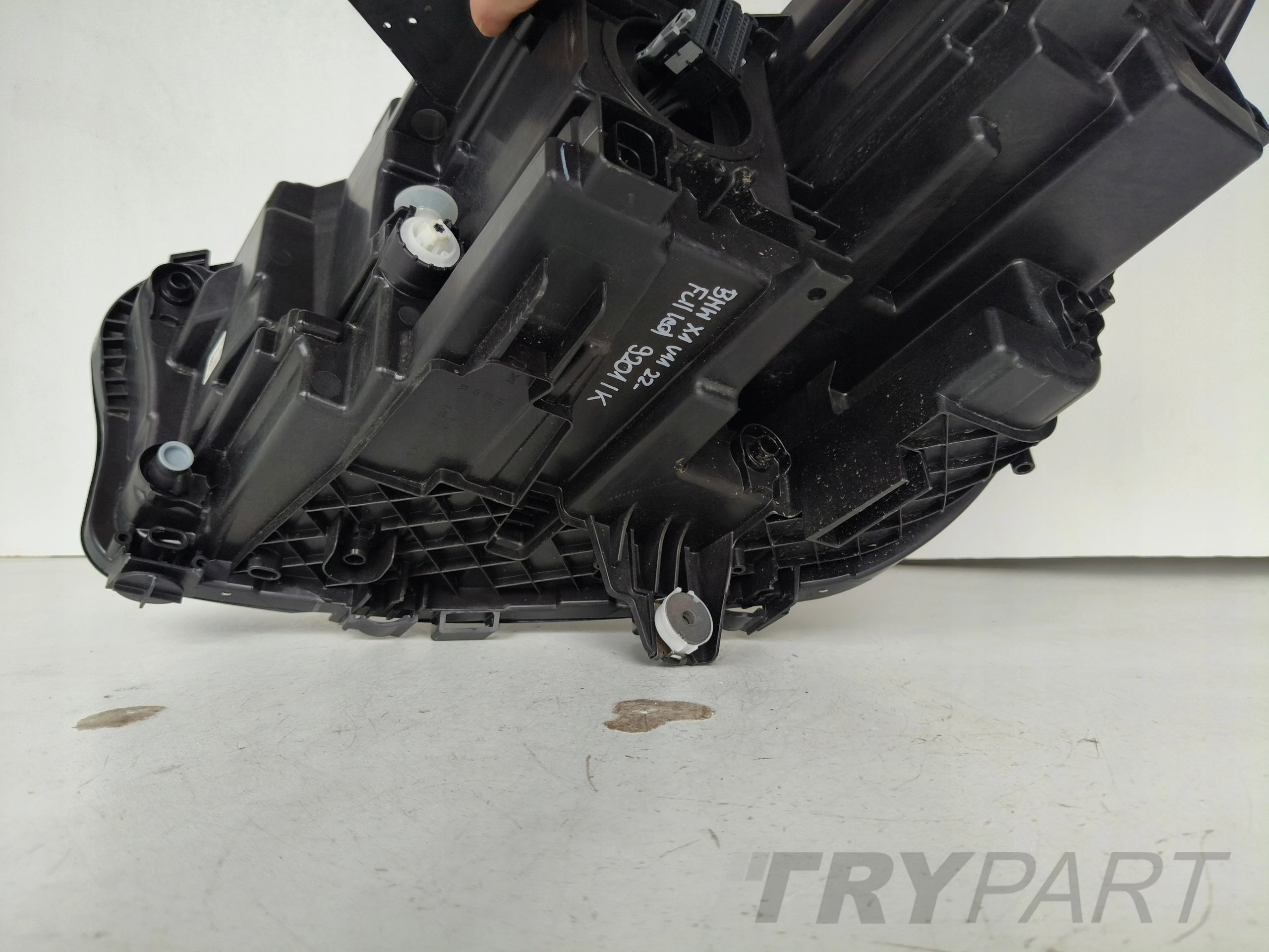 RIGHT HEADLIGHT LAMP BMW X1 U11 22- FULL LED