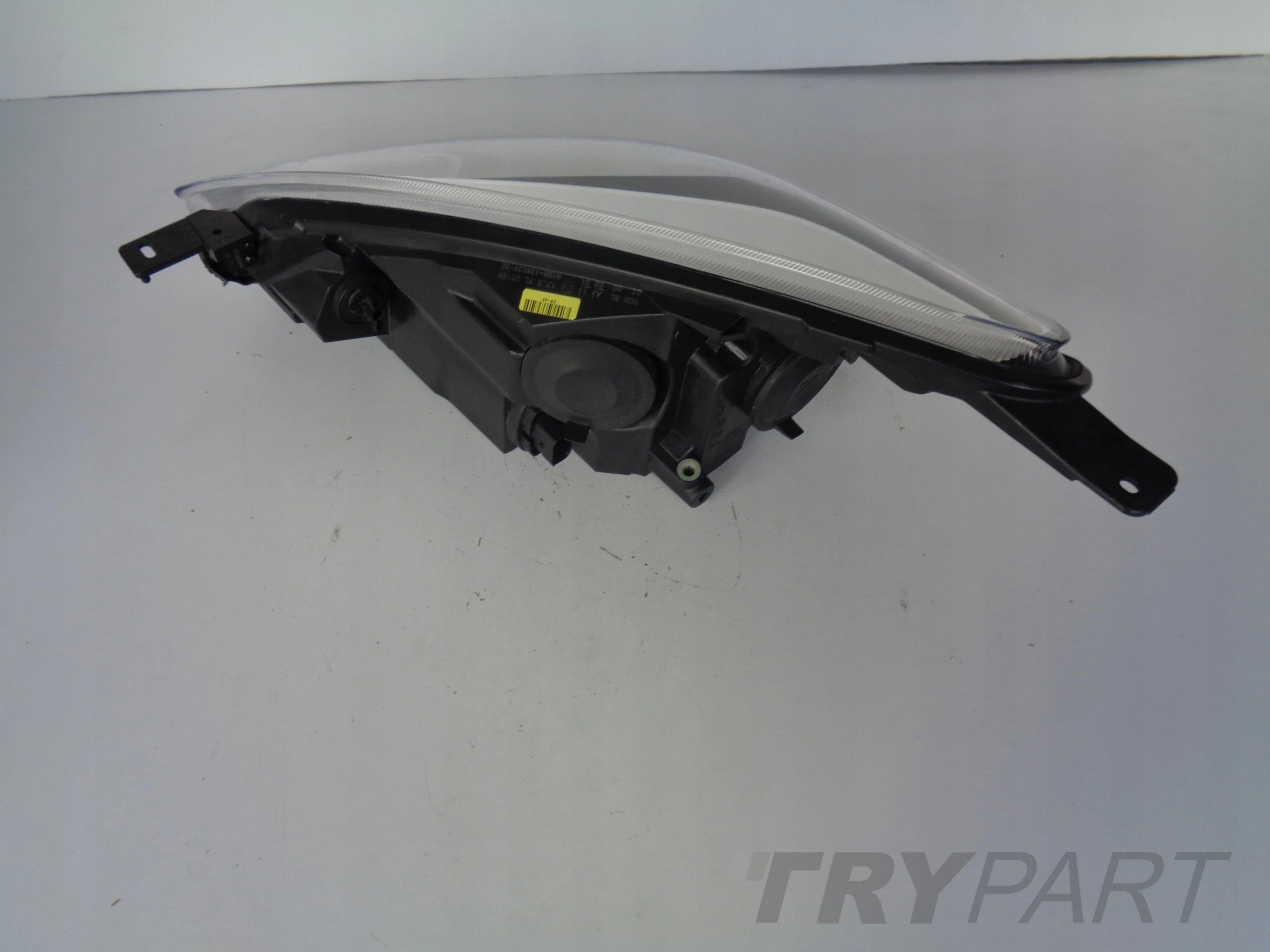 RIGHT HEADLIGHT LAMP FOR FORD FIESTA MK8 17-