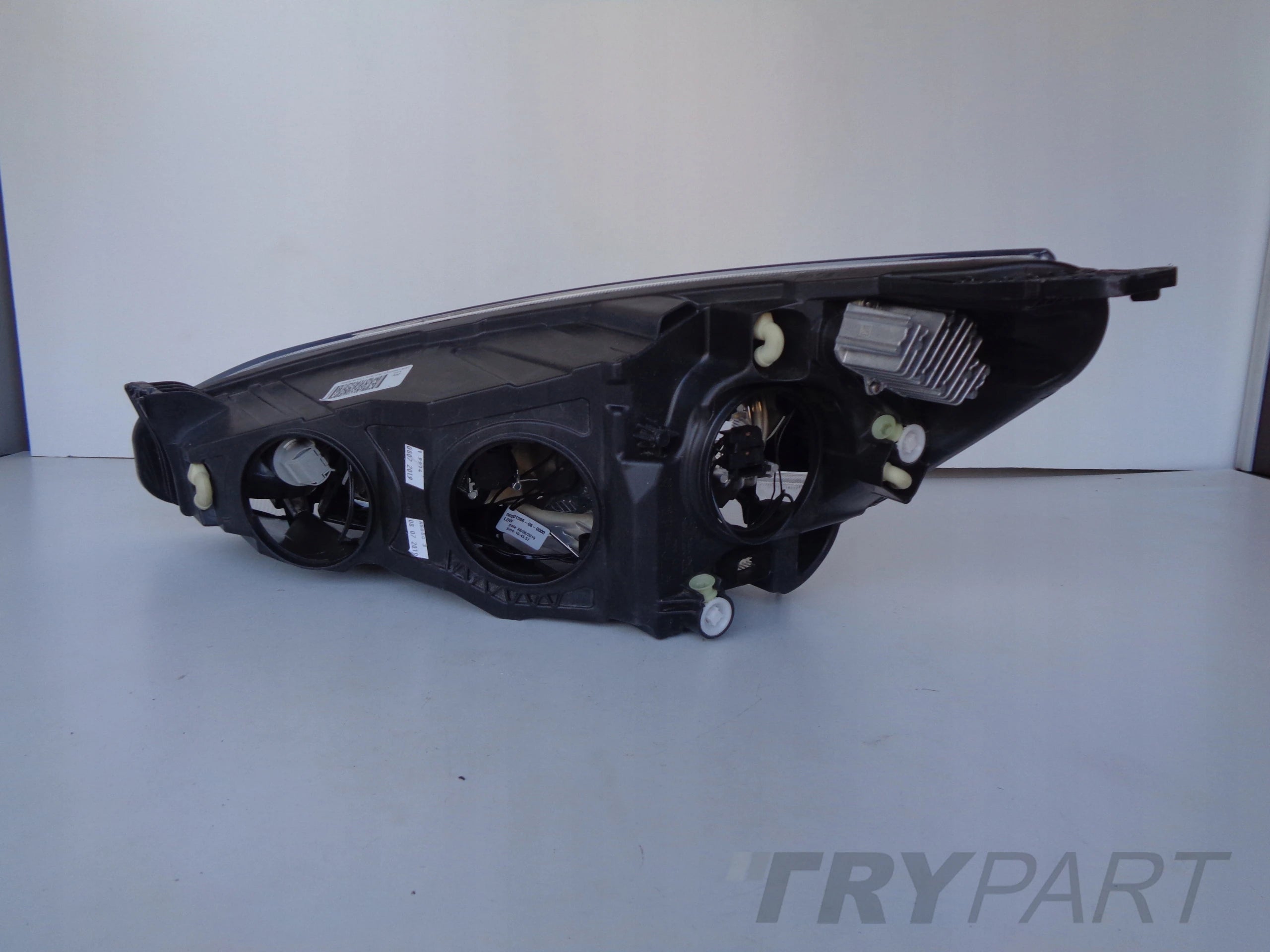 RIGHT HEADLIGHT LAMP FOR FORD FOCUS MK4 18- LED