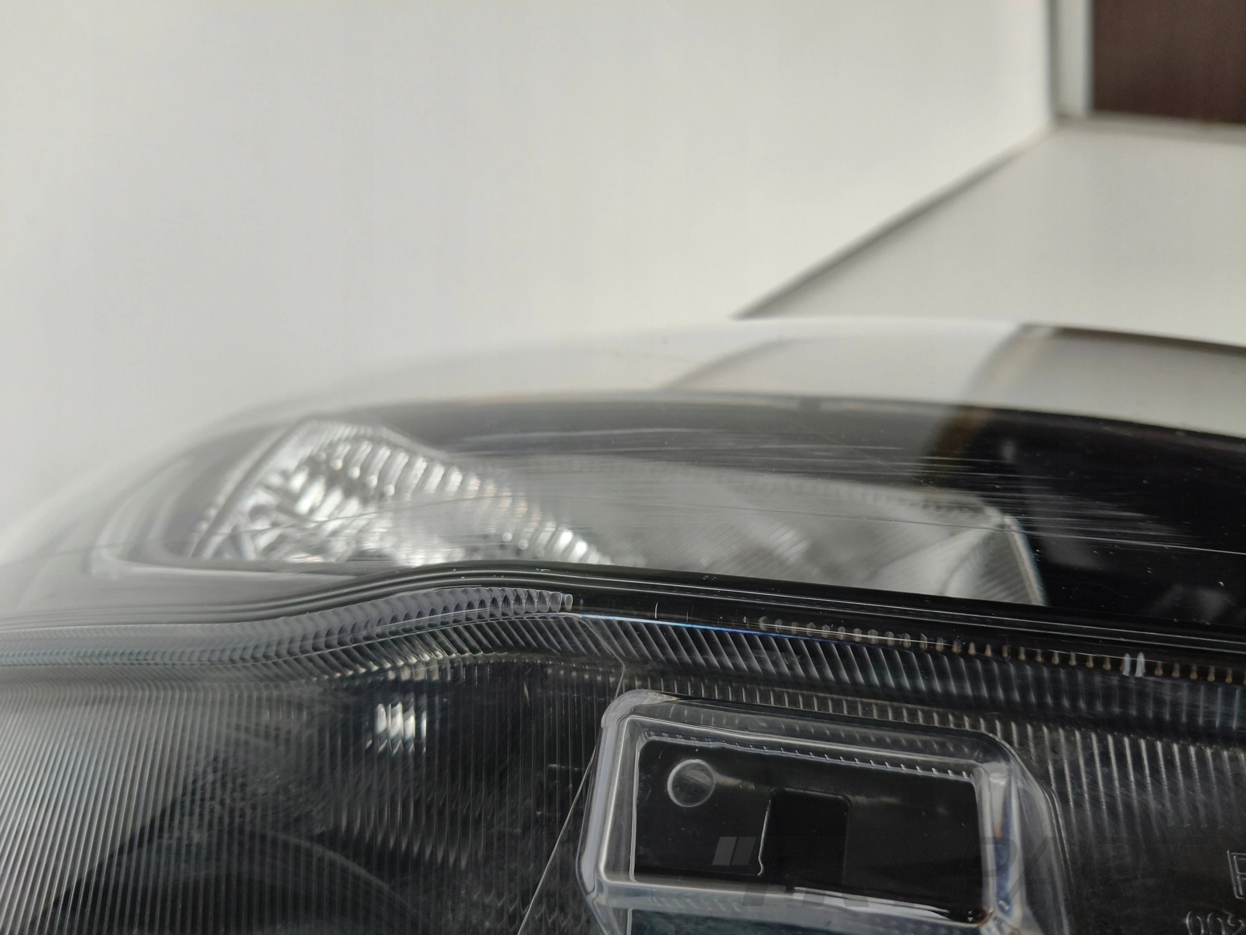 RIGHT HEADLIGHT LAMP FOR FORD FOCUS MK4 18- LED