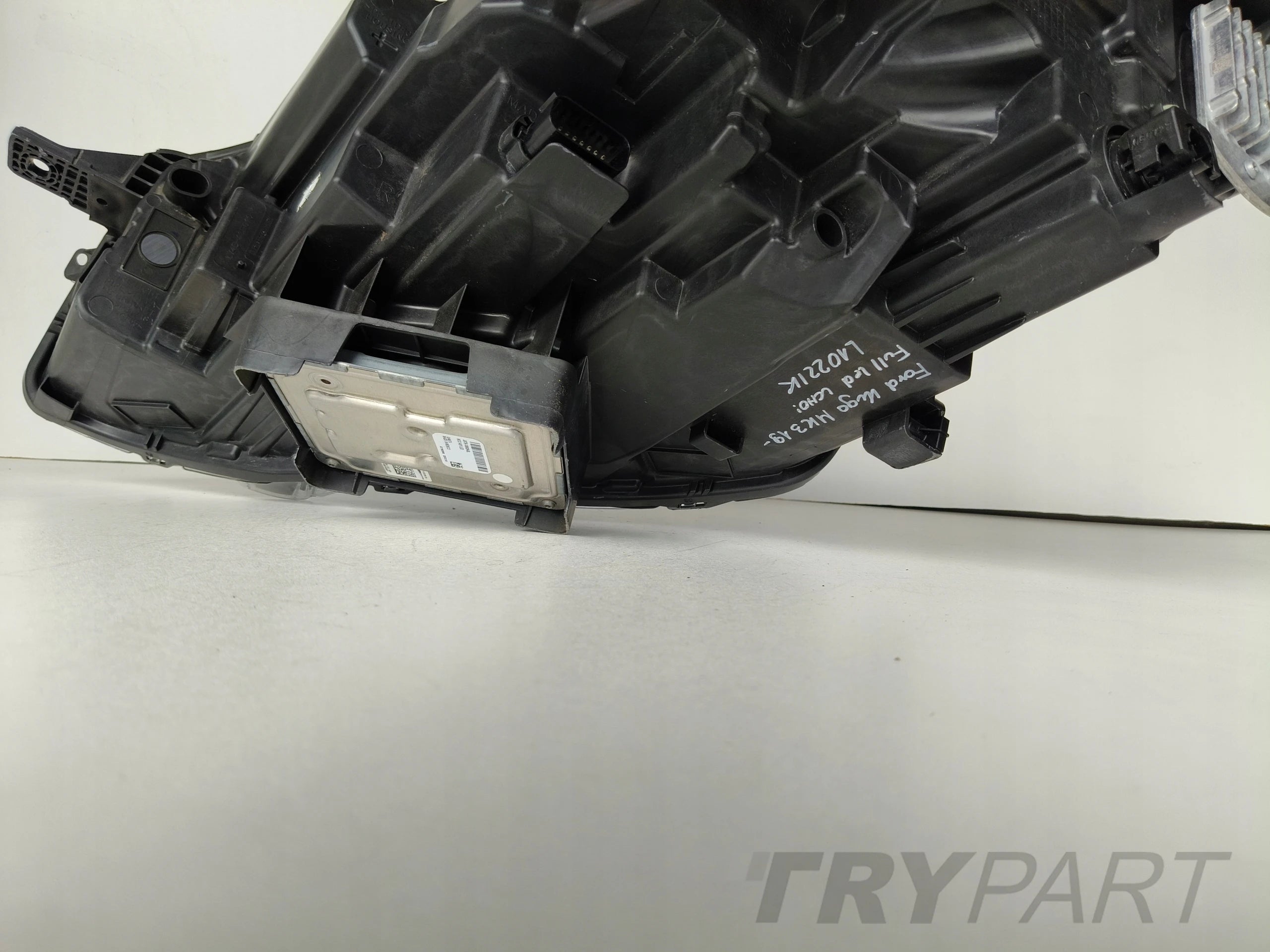 RIGHT HEADLIGHT LAMP FOR FORD KUGA MK3 19- FULL LED