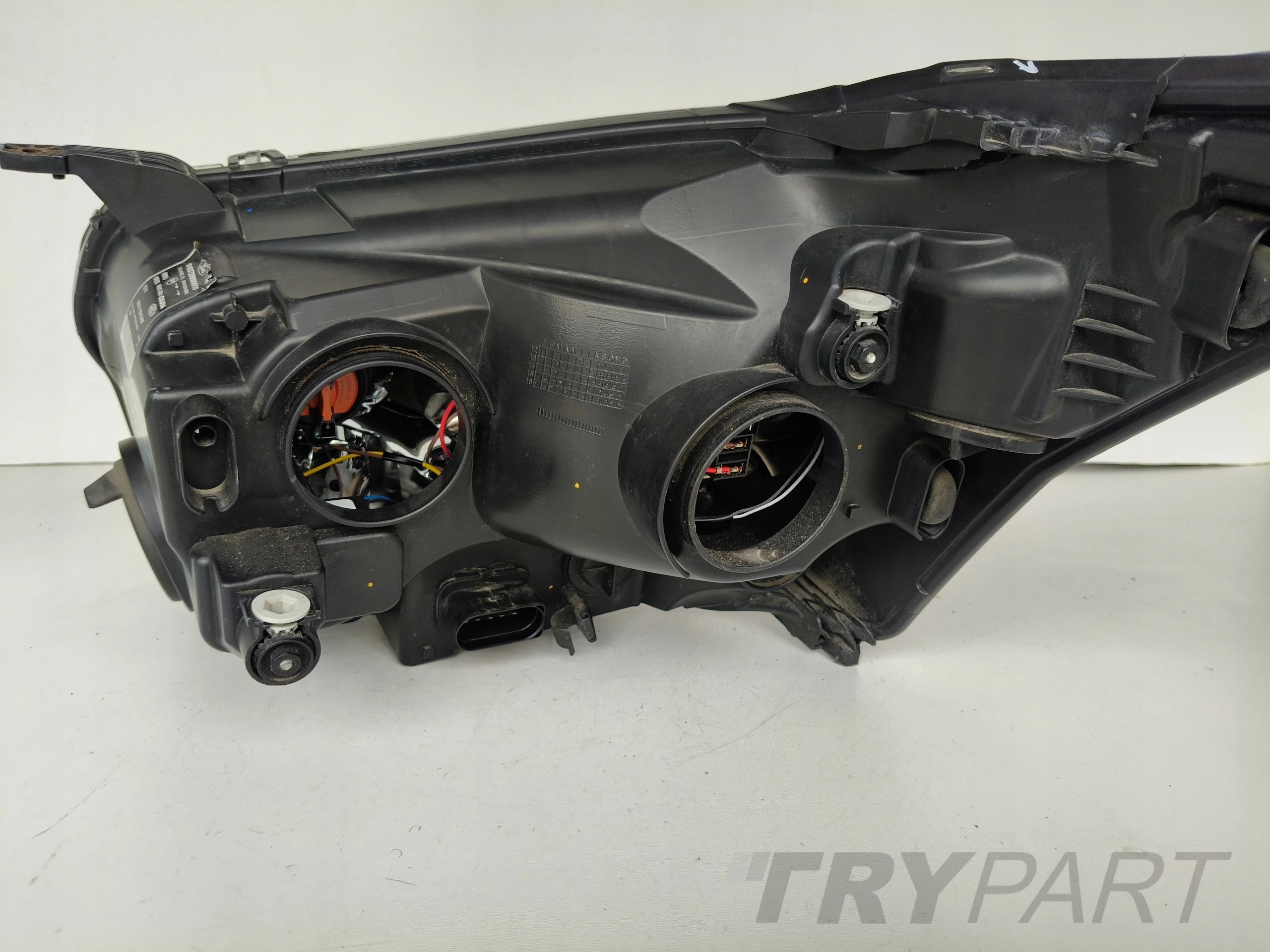 RIGHT HEADLIGHT LAMP FOR FORD TRANSIT MK8 14-