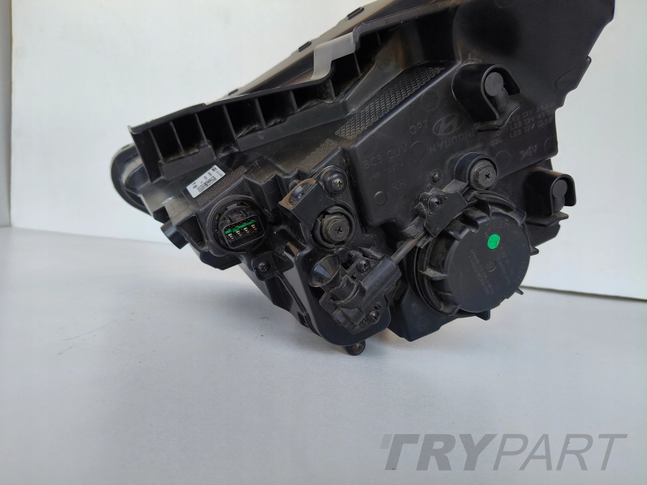 RIGHT HEADLIGHT LAMP FOR HYUNDAI BAYON 21- FULL LED