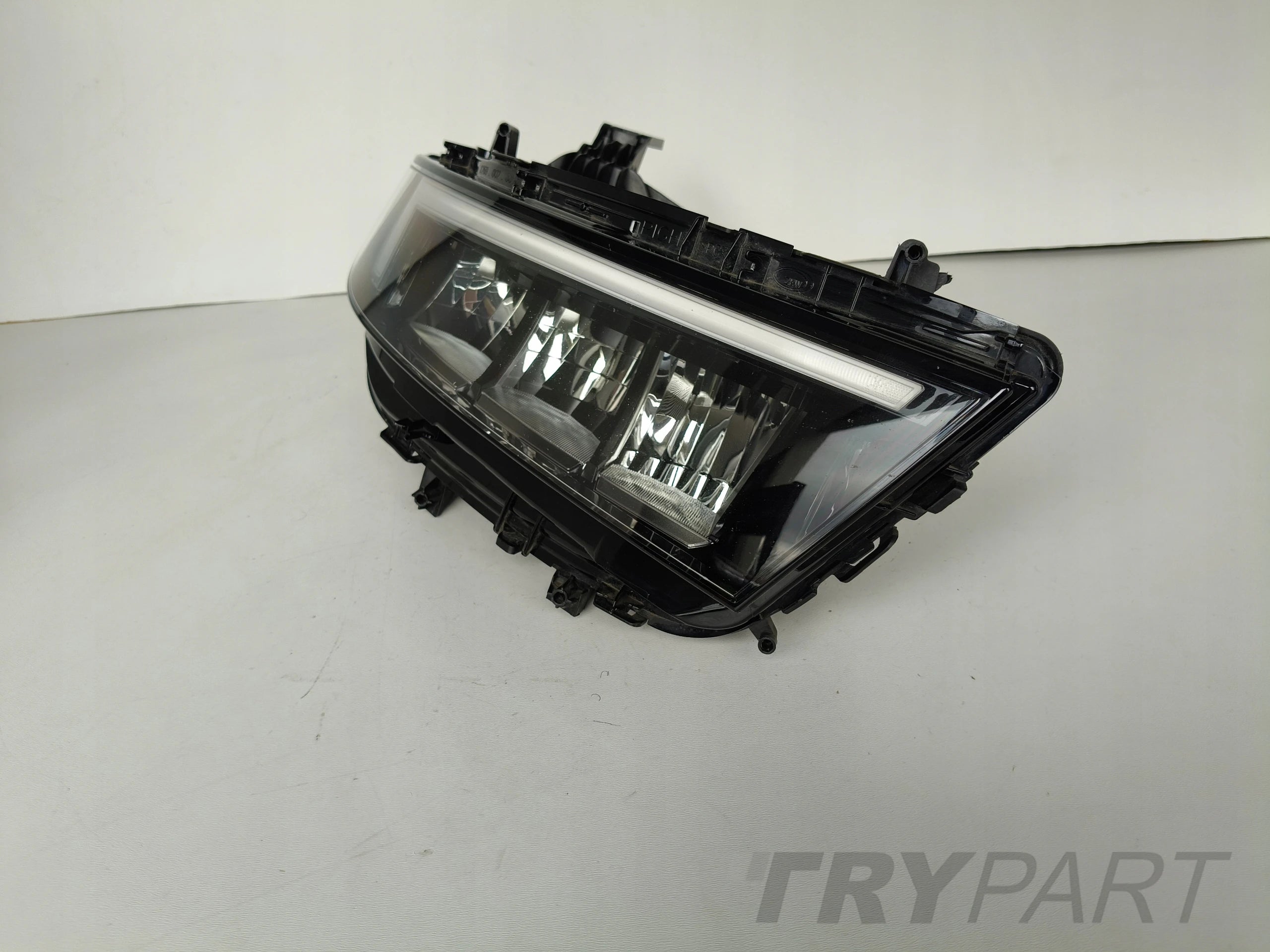 RIGHT HEADLIGHT LAMP FOR OPEL ASTRA VI L 22- FULL LED
