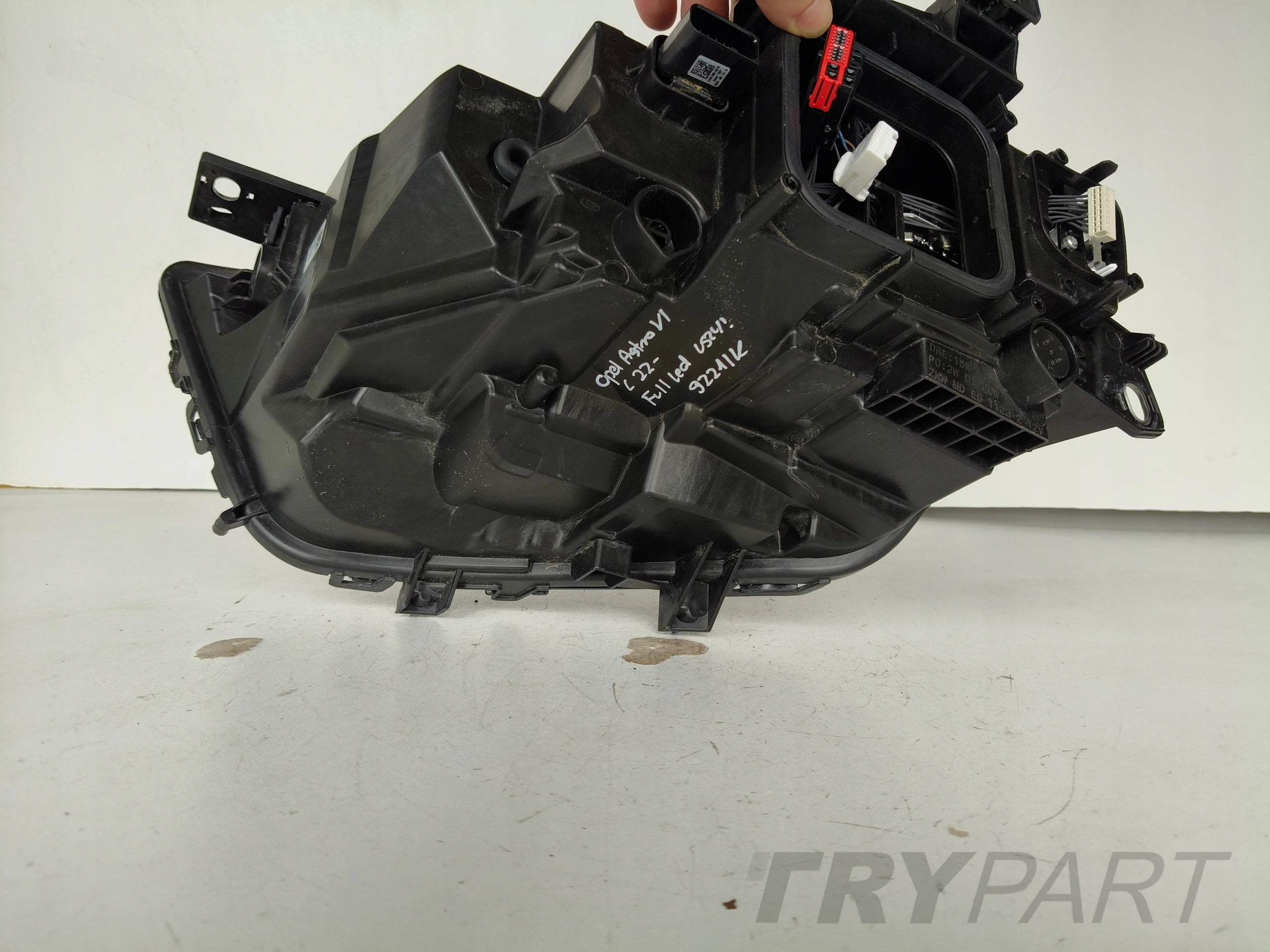 RIGHT HEADLIGHT LAMP FOR OPEL ASTRA VI L 22- FULL LED