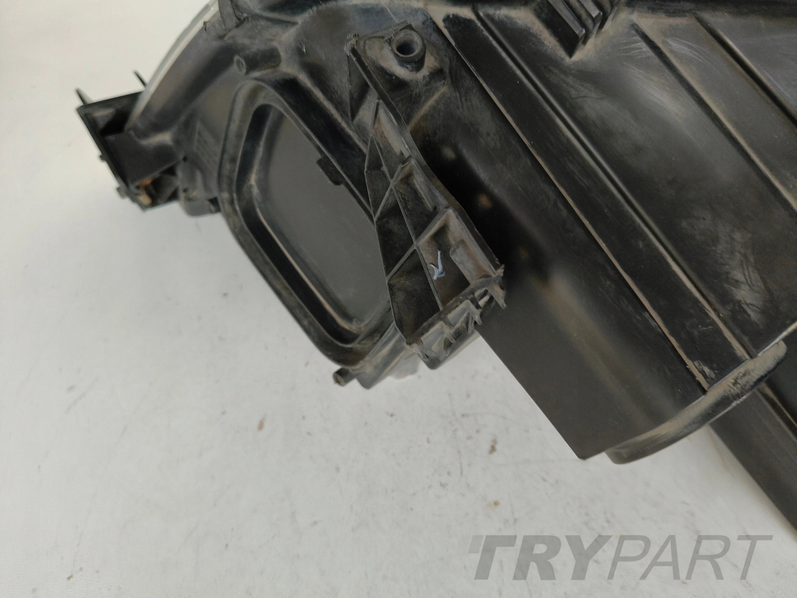 RIGHT HEADLIGHT LAMP FOR OPEL ZAFIRA C 12-16