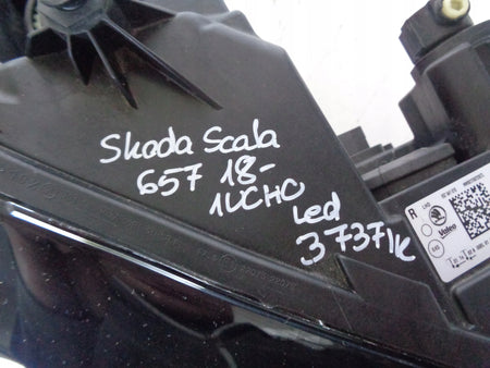 RIGHT HEADLIGHT LAMP FOR SKODA SCALA 657 18- LED