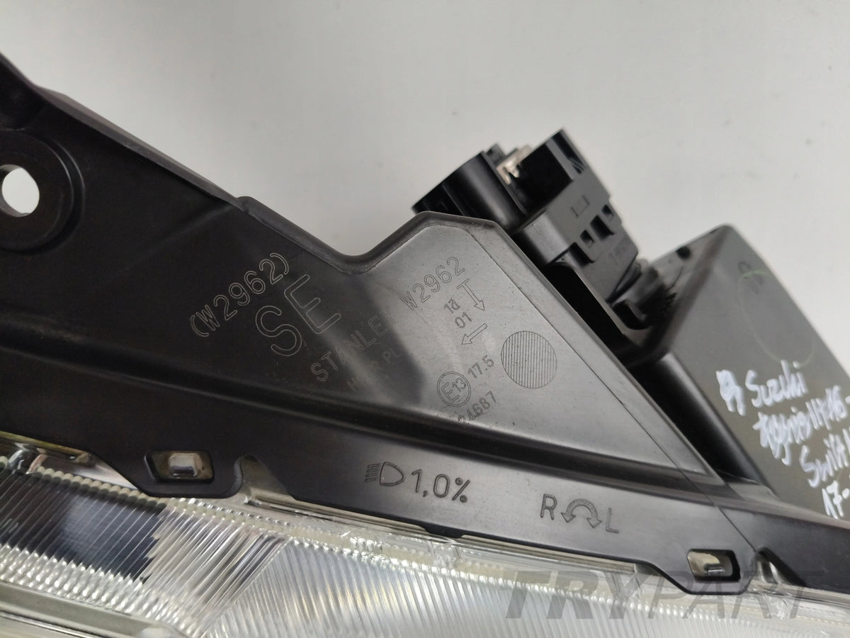 RIGHT HEADLIGHT LAMP FOR SUZUKI SWIFT MK8 17-