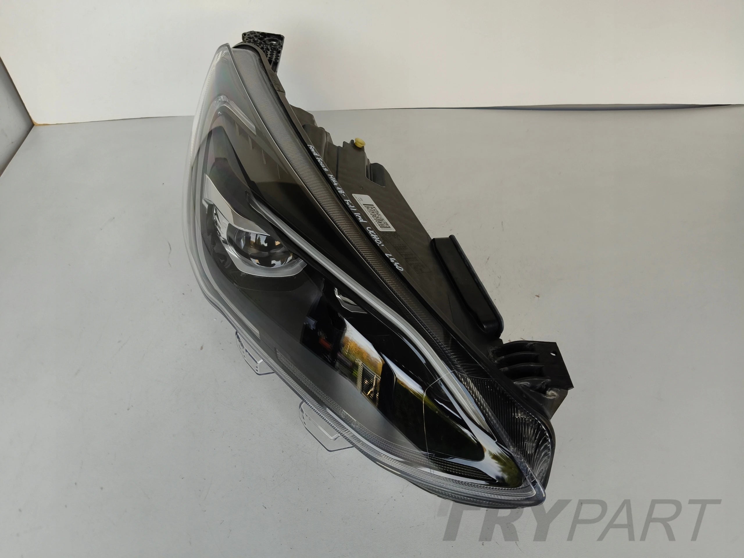 RIGHT HEADLIGHT LAMP FORD FOCUS MK4 18- FULL LED