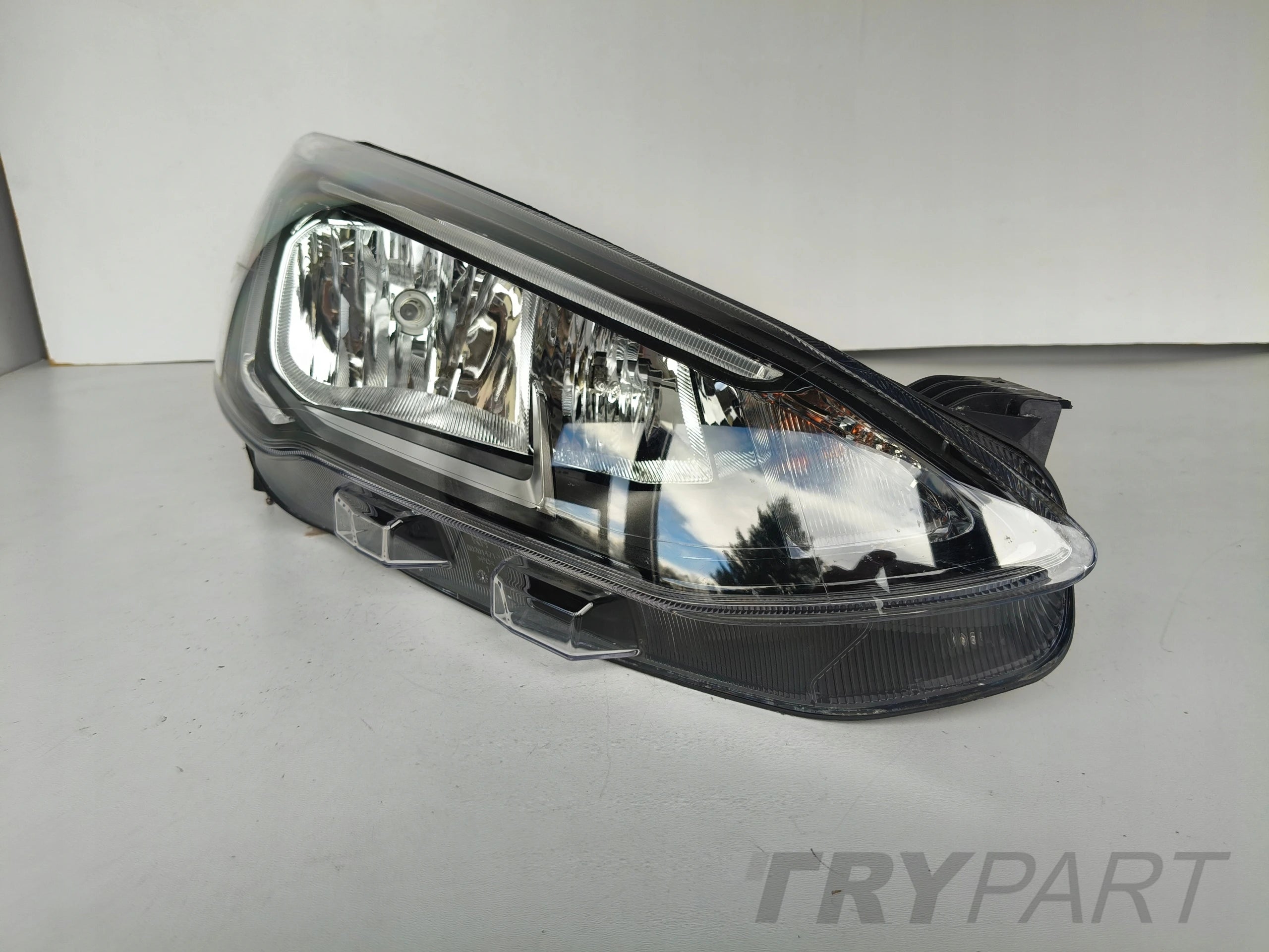 RIGHT HEADLIGHT LAMP FORD FOCUS MK4 18- LED