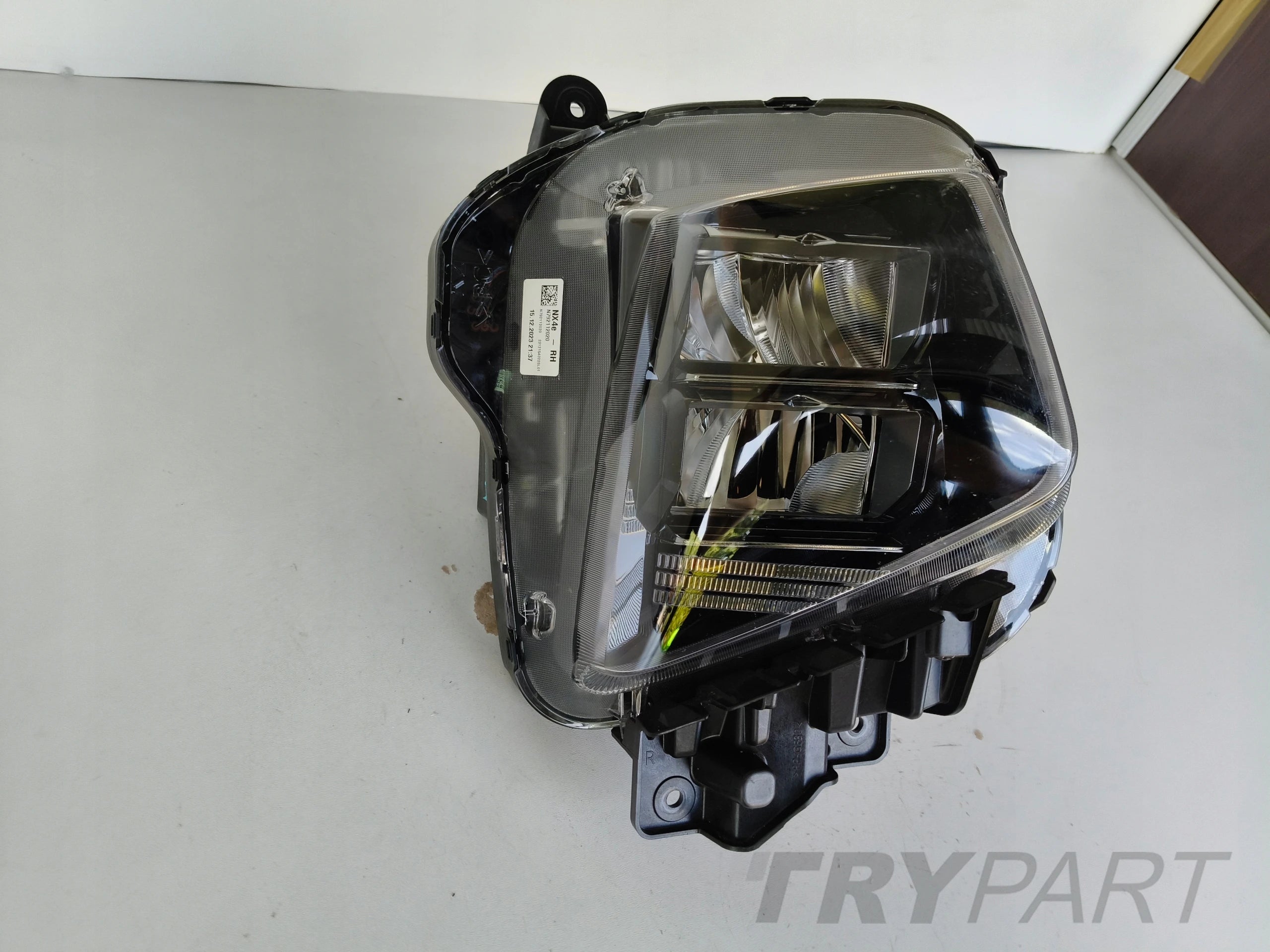 RIGHT HEADLIGHT LAMP HYUNDAI TUCSON IV 20- FULL LED
