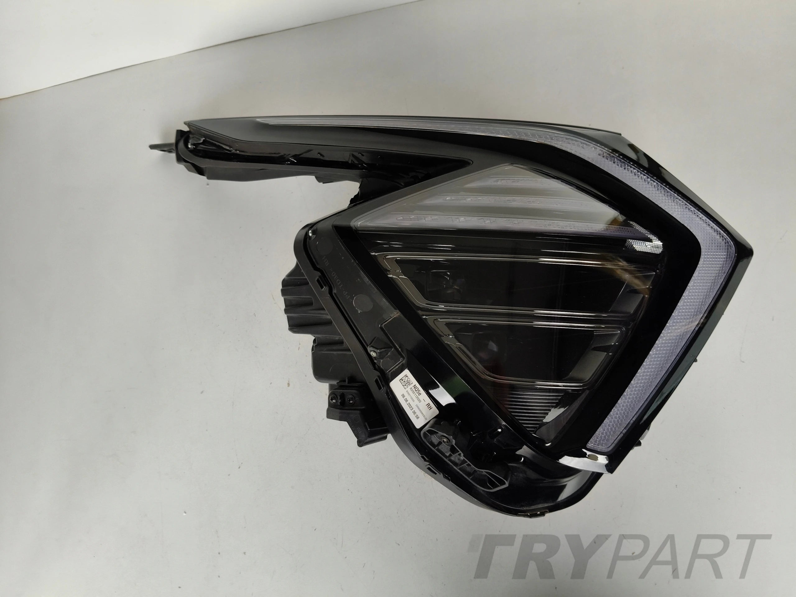 RIGHT HEADLIGHT LAMP KIA SPORTAGE V 22- FULL LED