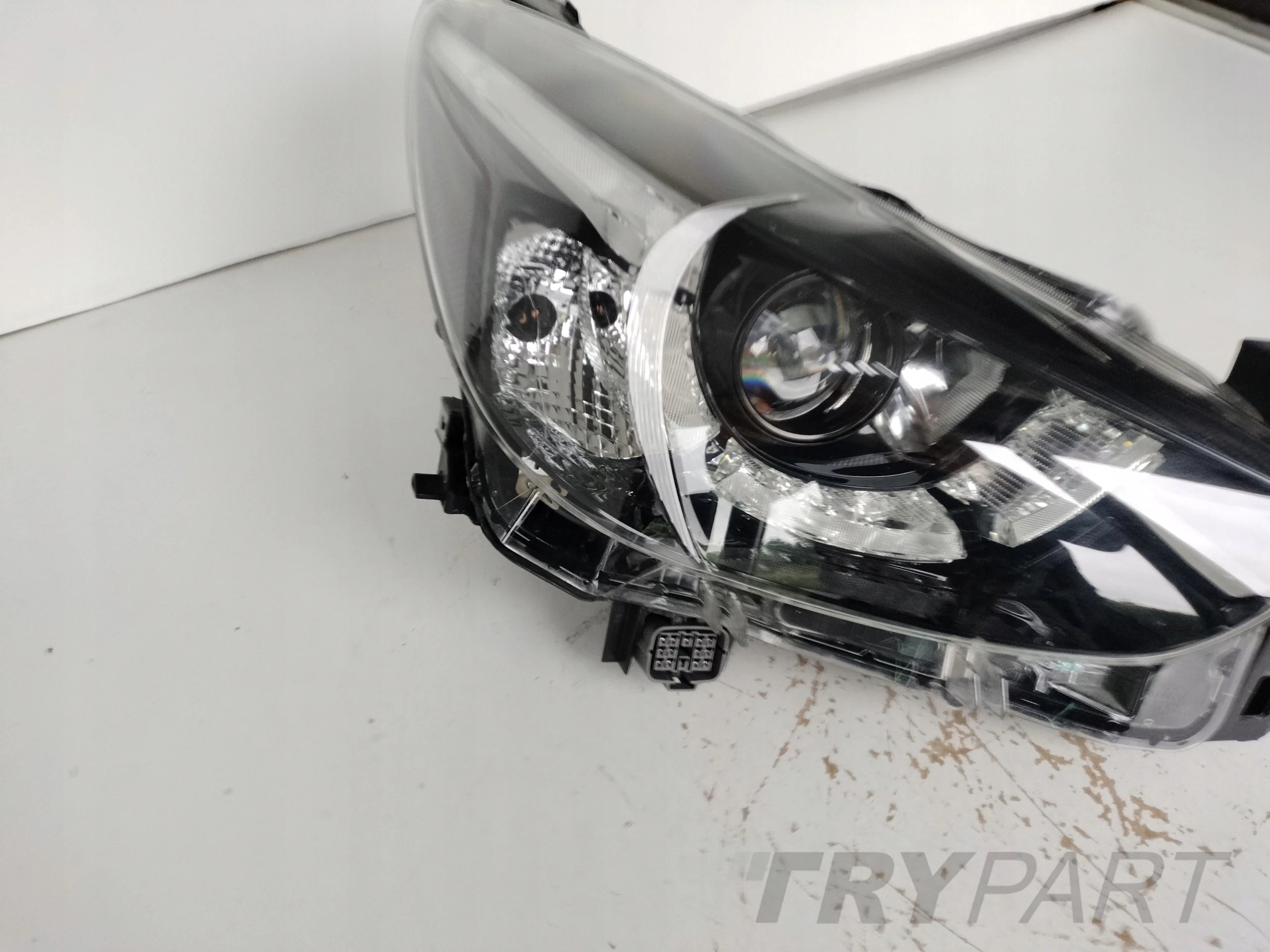 RIGHT HEADLIGHT LAMP MAZDA 2 14- FULL LED 13 PIN