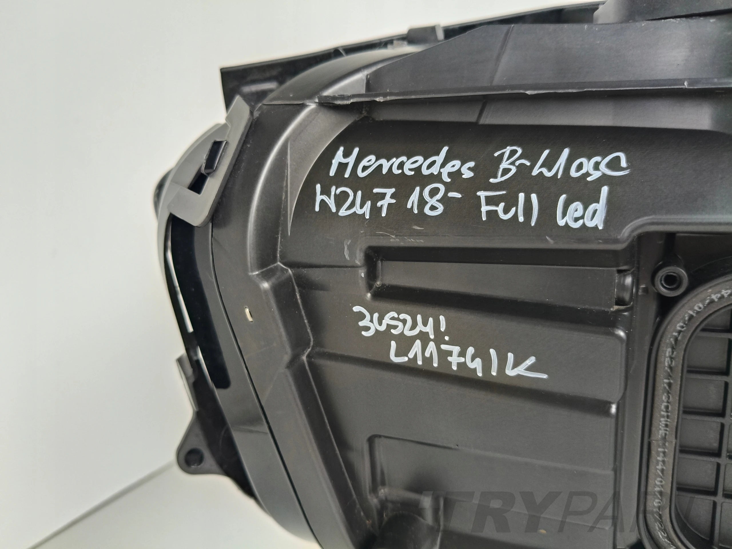 RIGHT HEADLIGHT LAMP MERCEDES B-CLASS W247 18- FULL LED