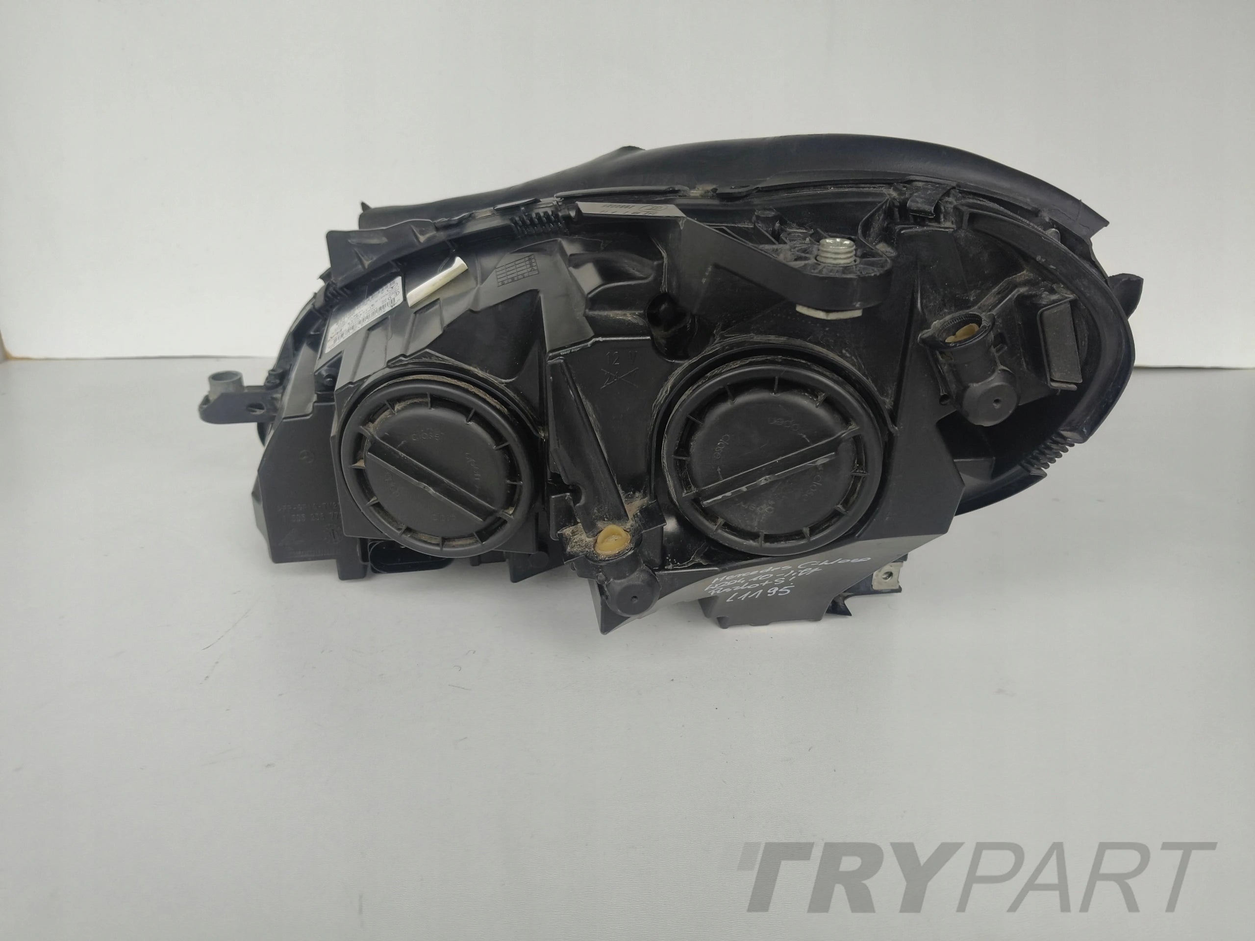 RIGHT HEADLIGHT LAMP MERCEDES C-CLASS W204 10- FACELIFT