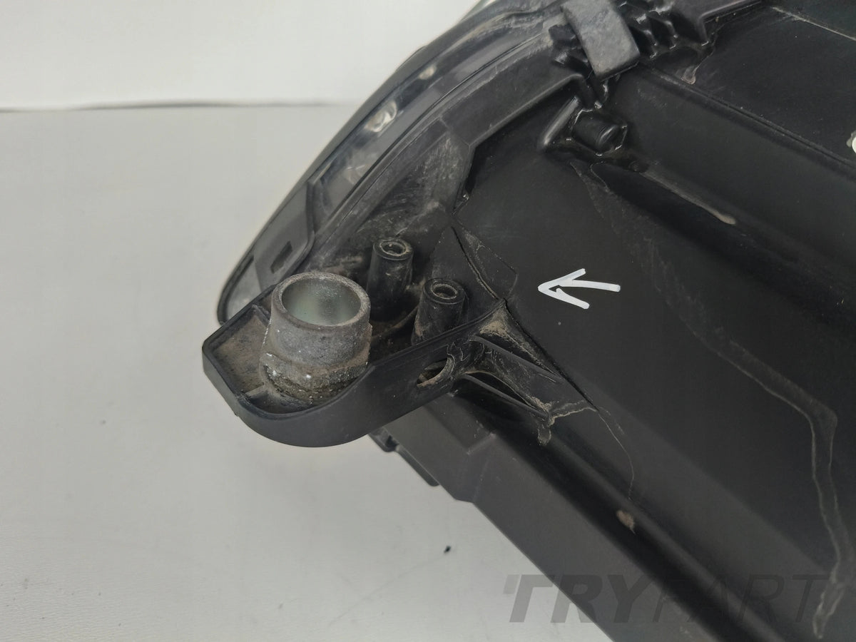 RIGHT HEADLIGHT LAMP MERCEDES C-CLASS W204 10- FACELIFT