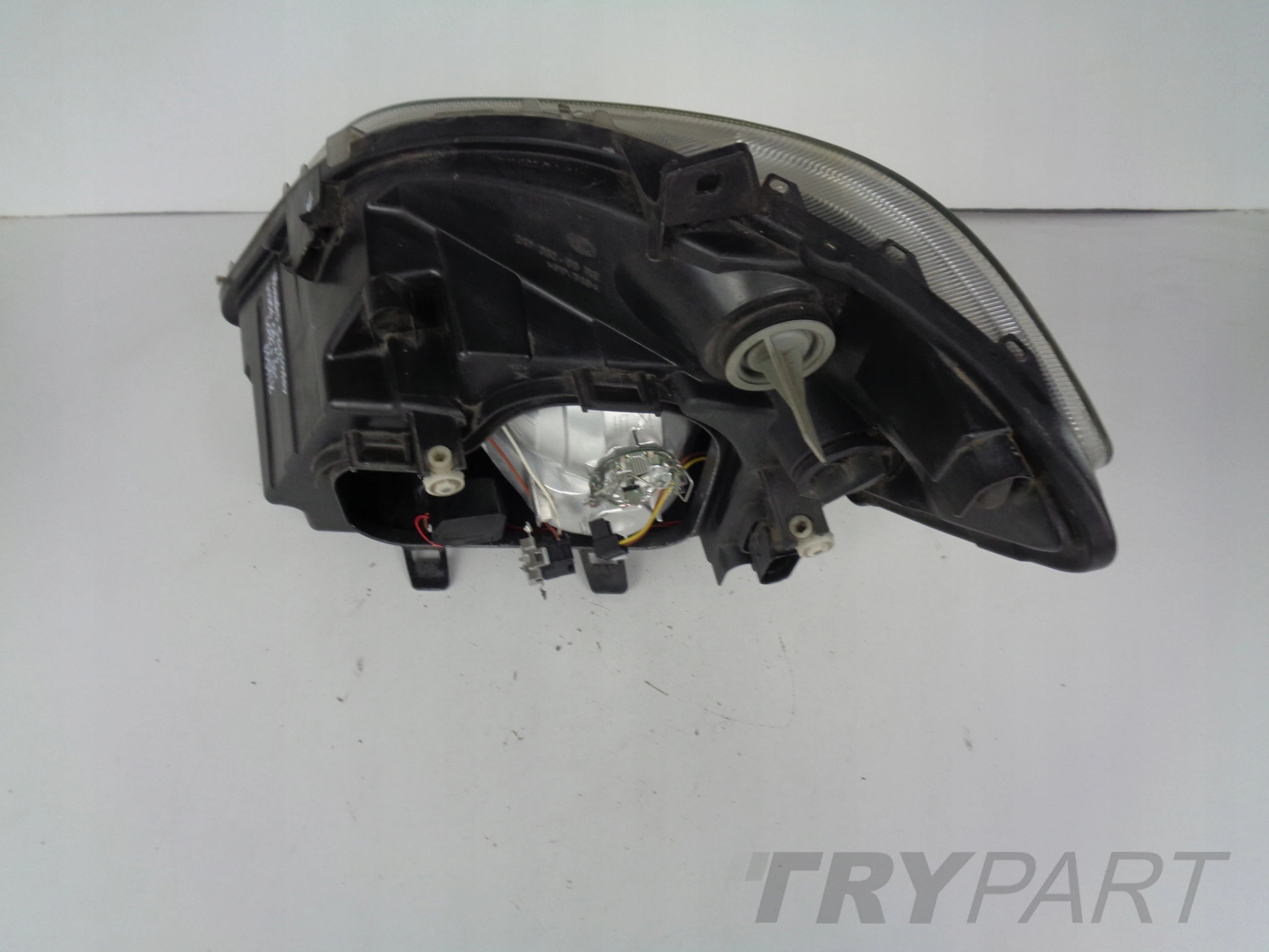 RIGHT HEADLIGHT LAMP MERCEDES SPRINTER W906 06-13