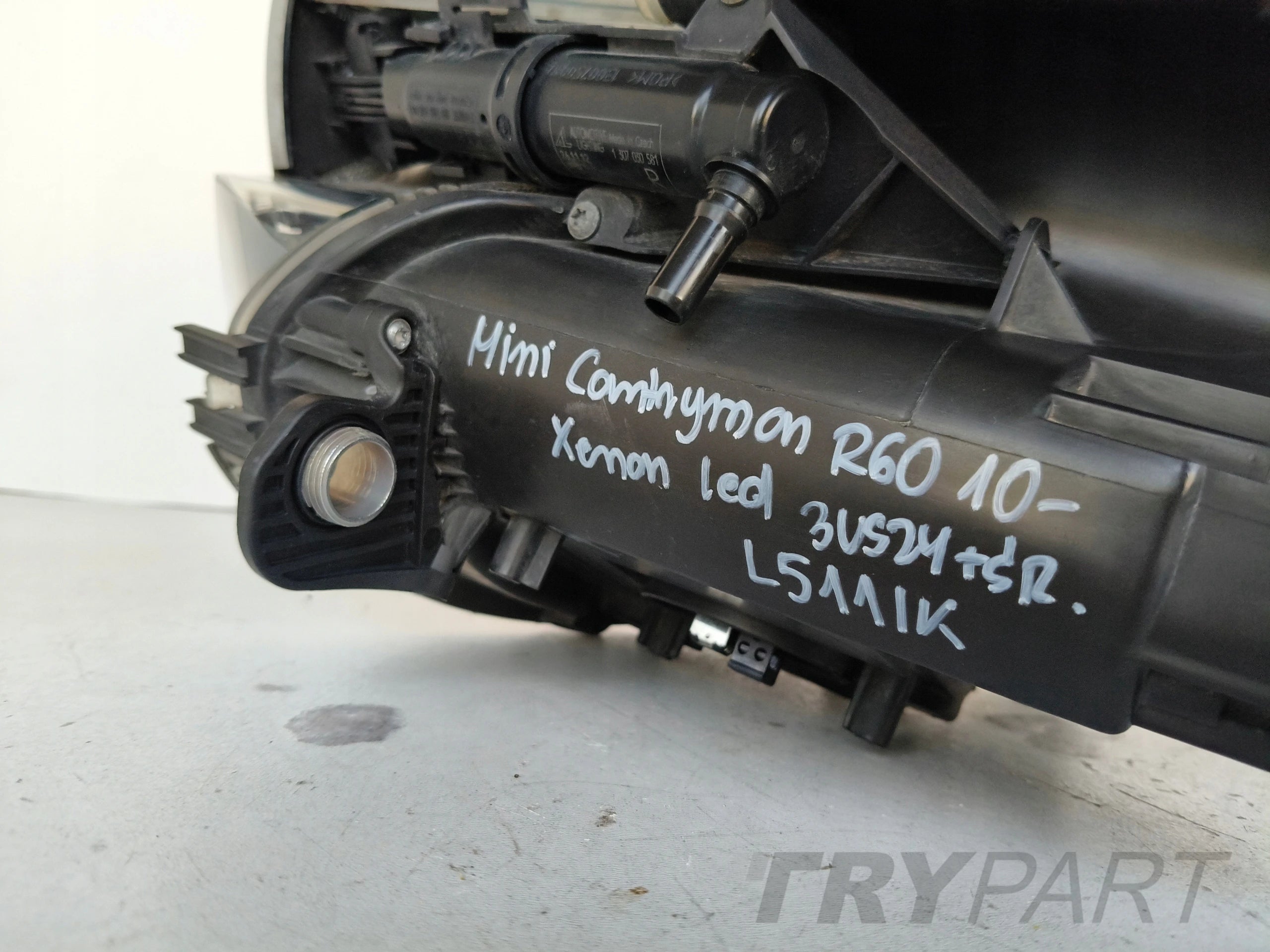 RIGHT HEADLIGHT LAMP MINI COUNTRYMAN R60 10- XENON LED