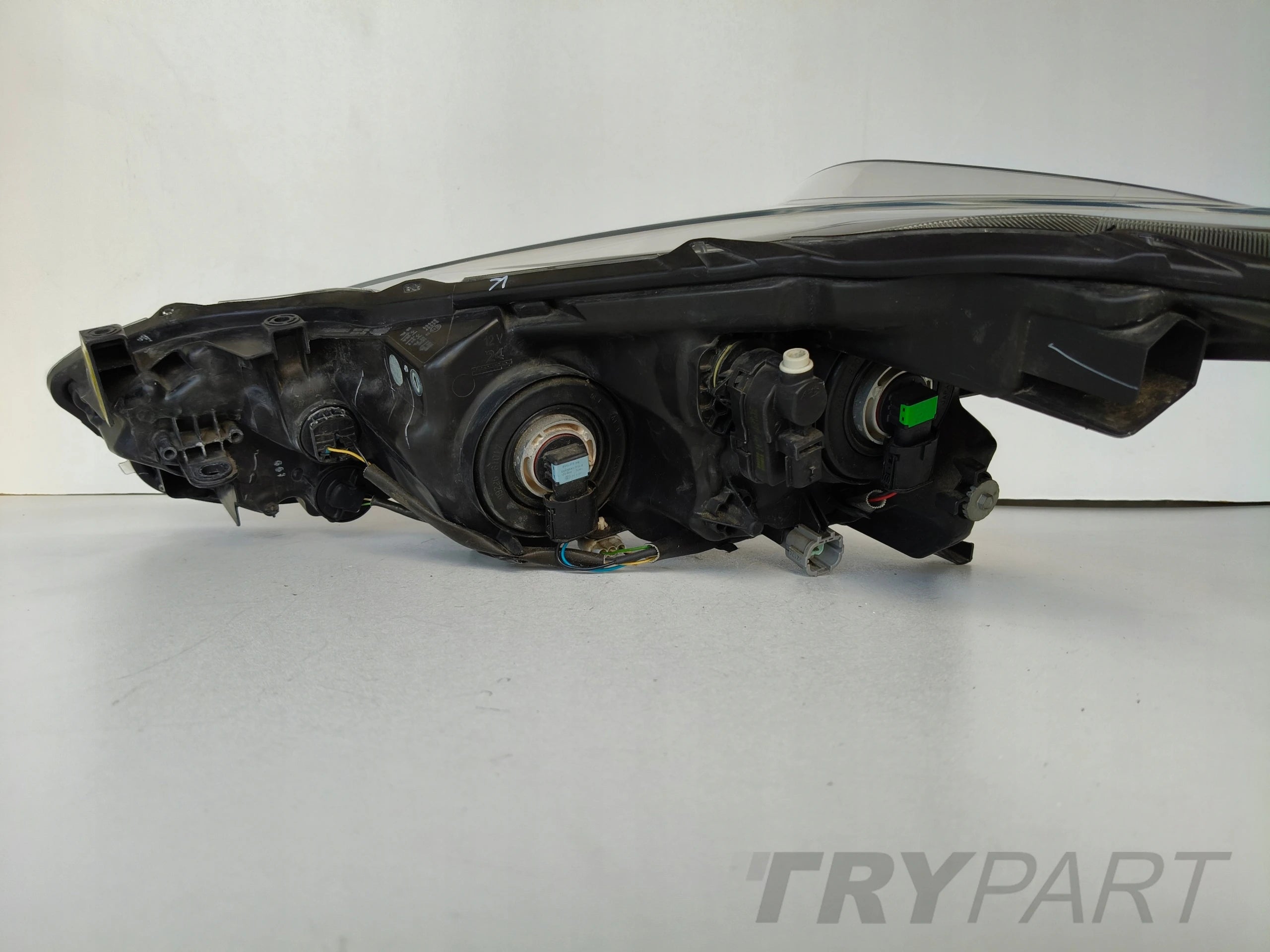 RIGHT HEADLIGHT LAMP NISSAN MICRA K14 17-