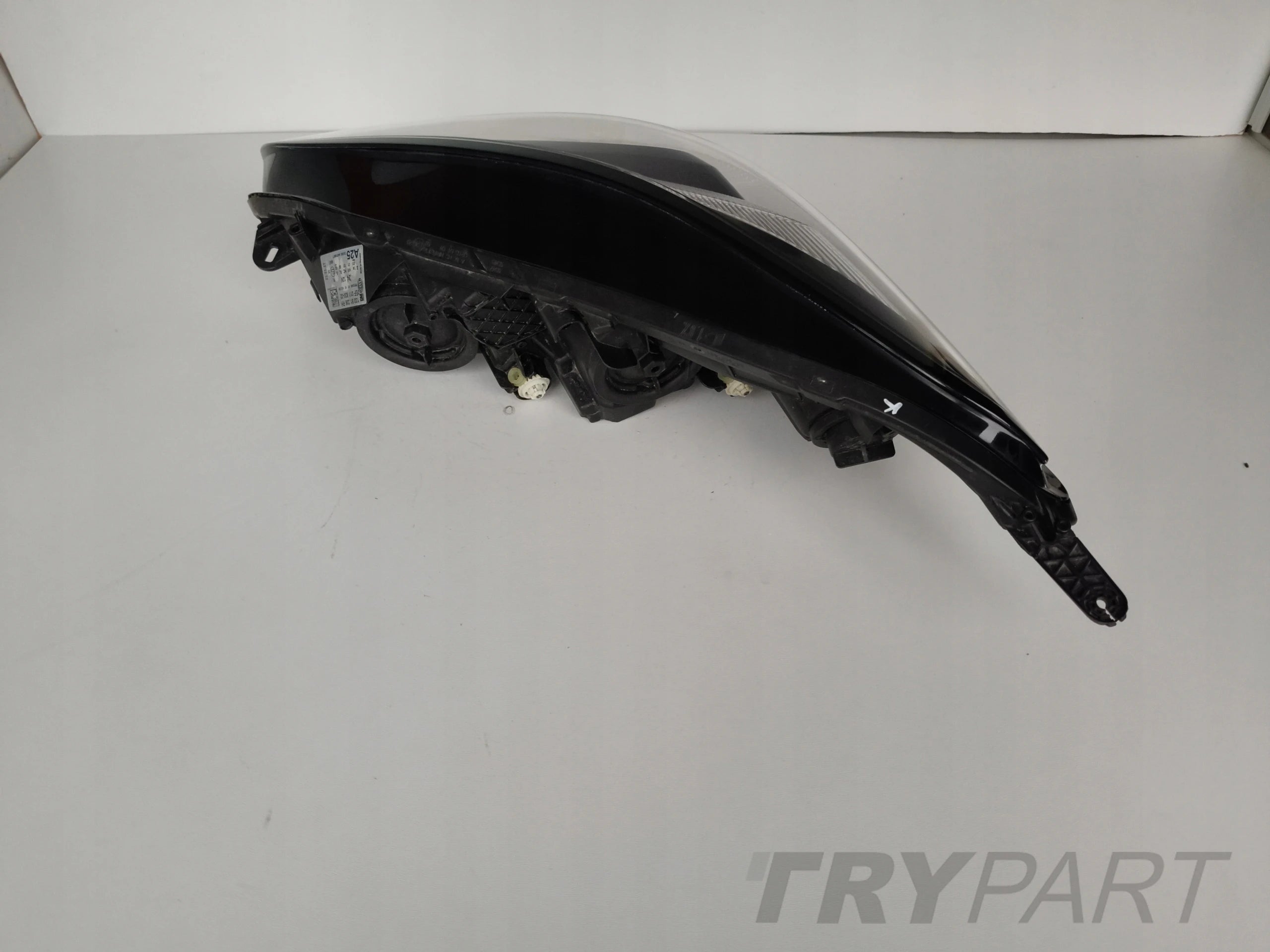 RIGHT HEADLIGHT LAMP OPEL CORSA E 14-