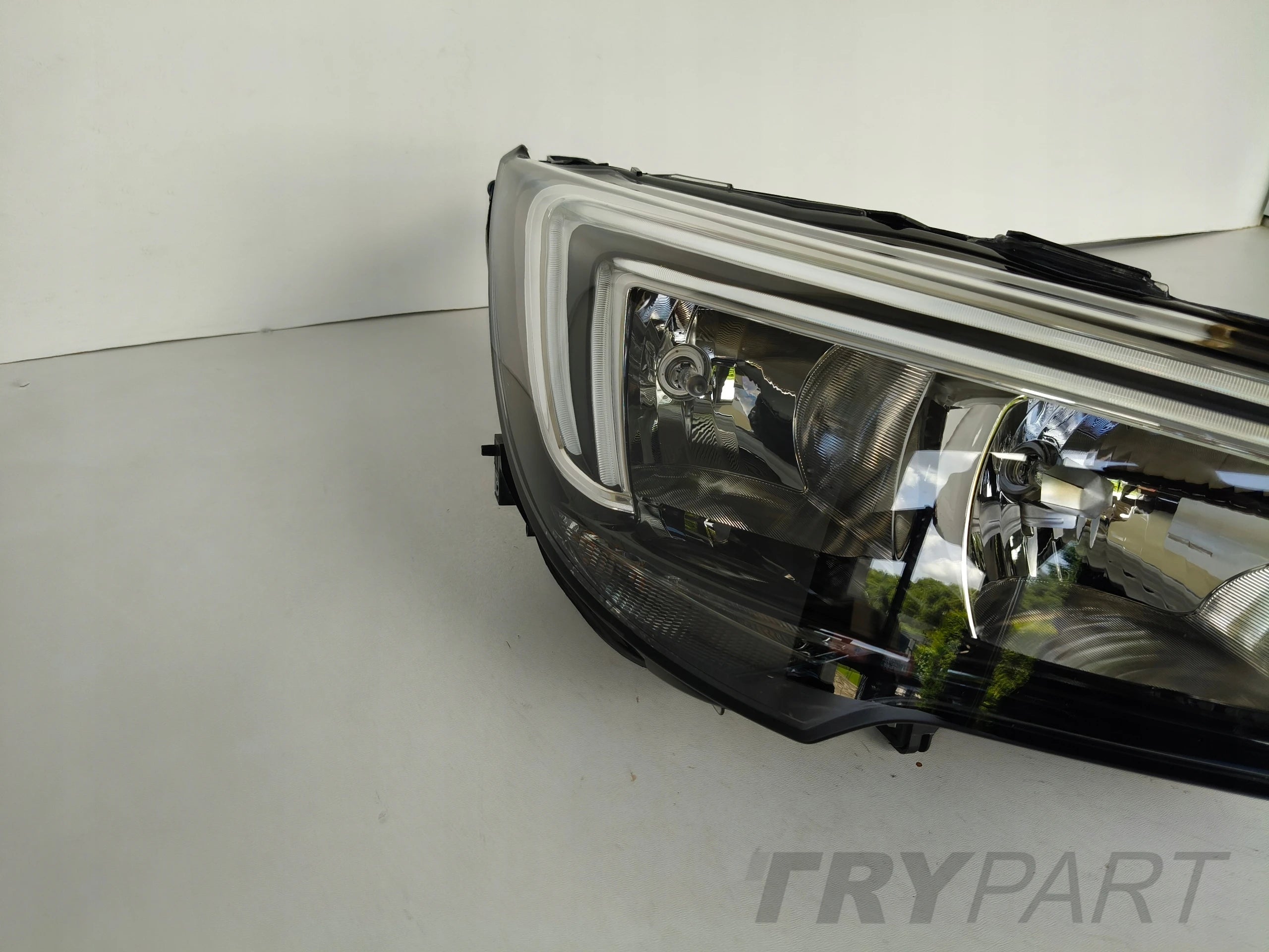 RIGHT HEADLIGHT LAMP OPEL CROSSLAND X 16- LED