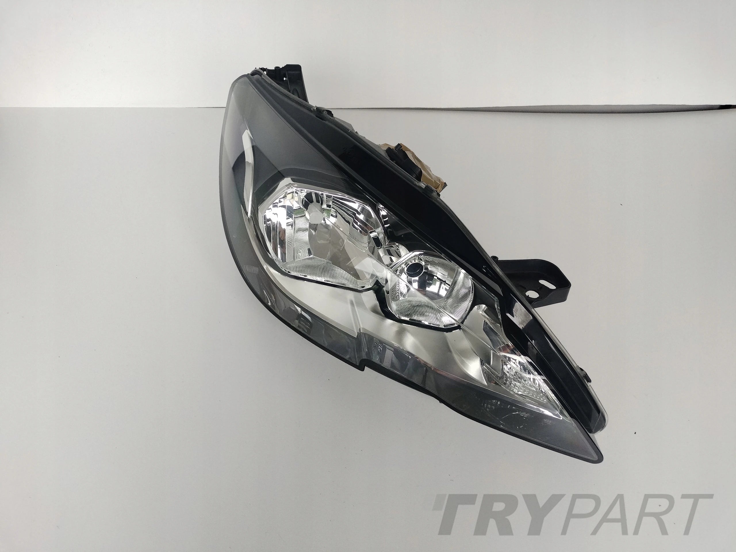 RIGHT HEADLIGHT LAMP PEUGEOT 308 13-