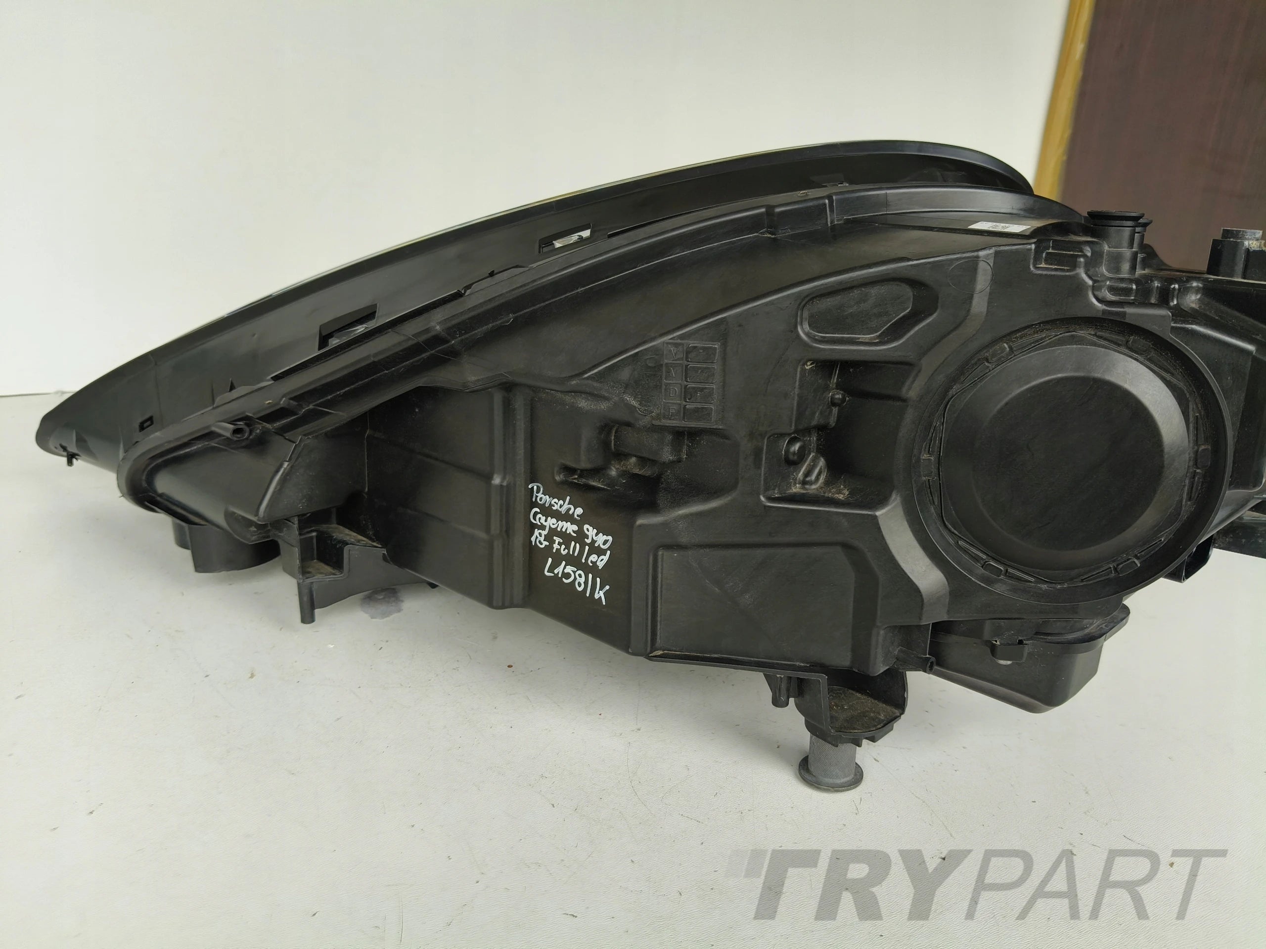 RIGHT HEADLIGHT LAMP PORSCHE CAYENNE III 9Y 9Y0 18- FULL LED