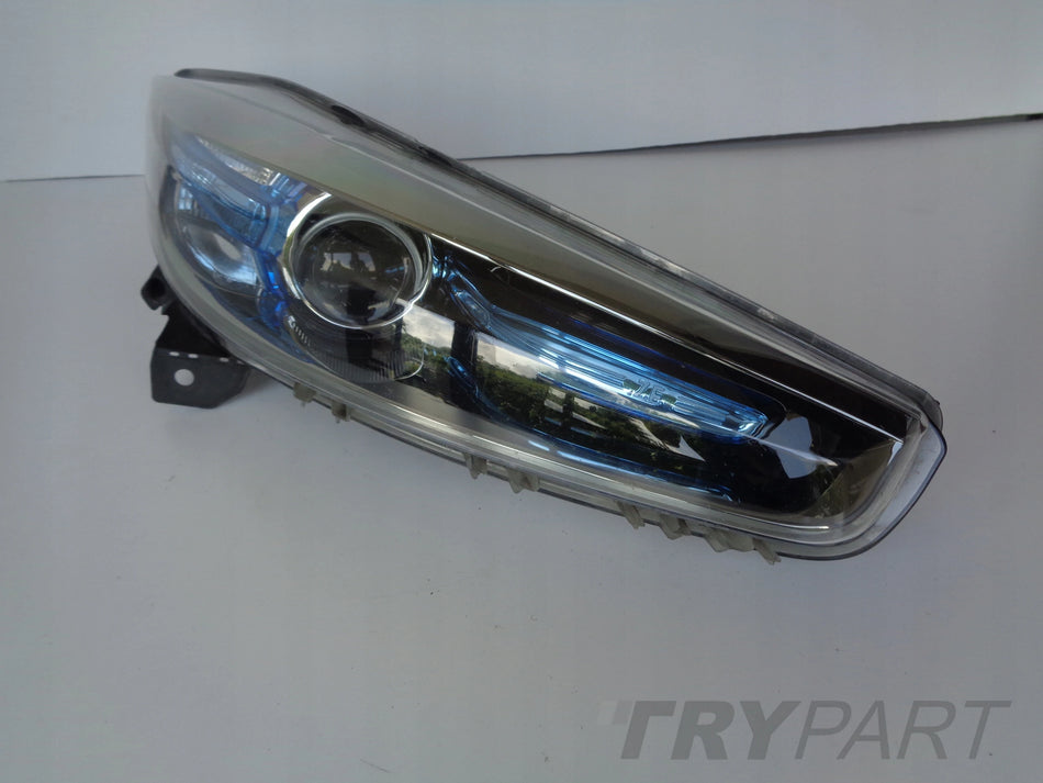 RIGHT HEADLIGHT LAMP RENAULT ZOE 12-
