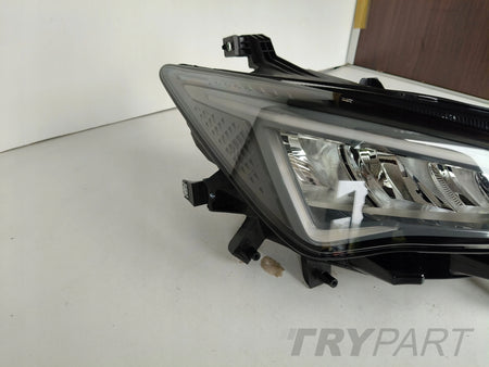 RIGHT HEADLIGHT LAMP SEAT CUPRA BORN 10E 21- FULL LED