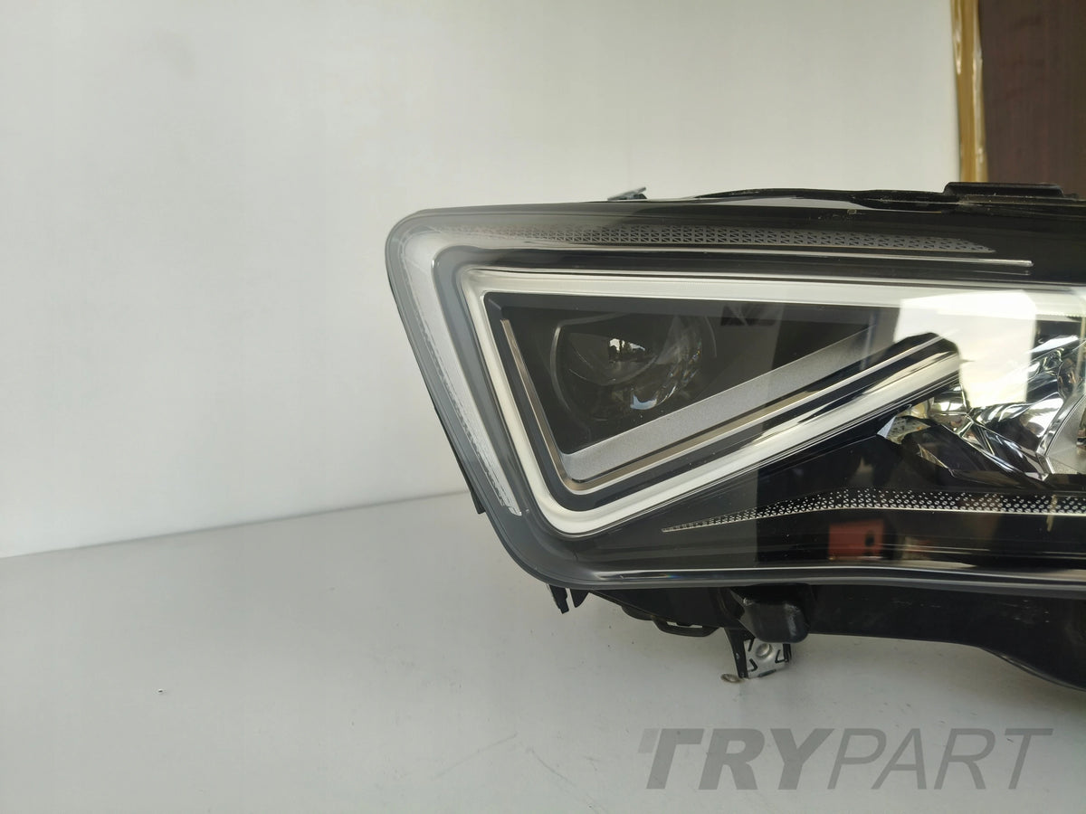 RIGHT HEADLIGHT LAMP SEAT TARRACO 5FJ 18- FULL LED