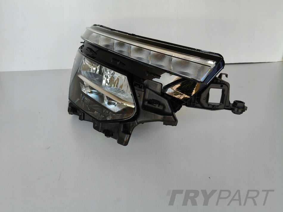 RIGHT HEADLIGHT LAMP SKODA KAMIQ 658 FACELIFT FULL LED