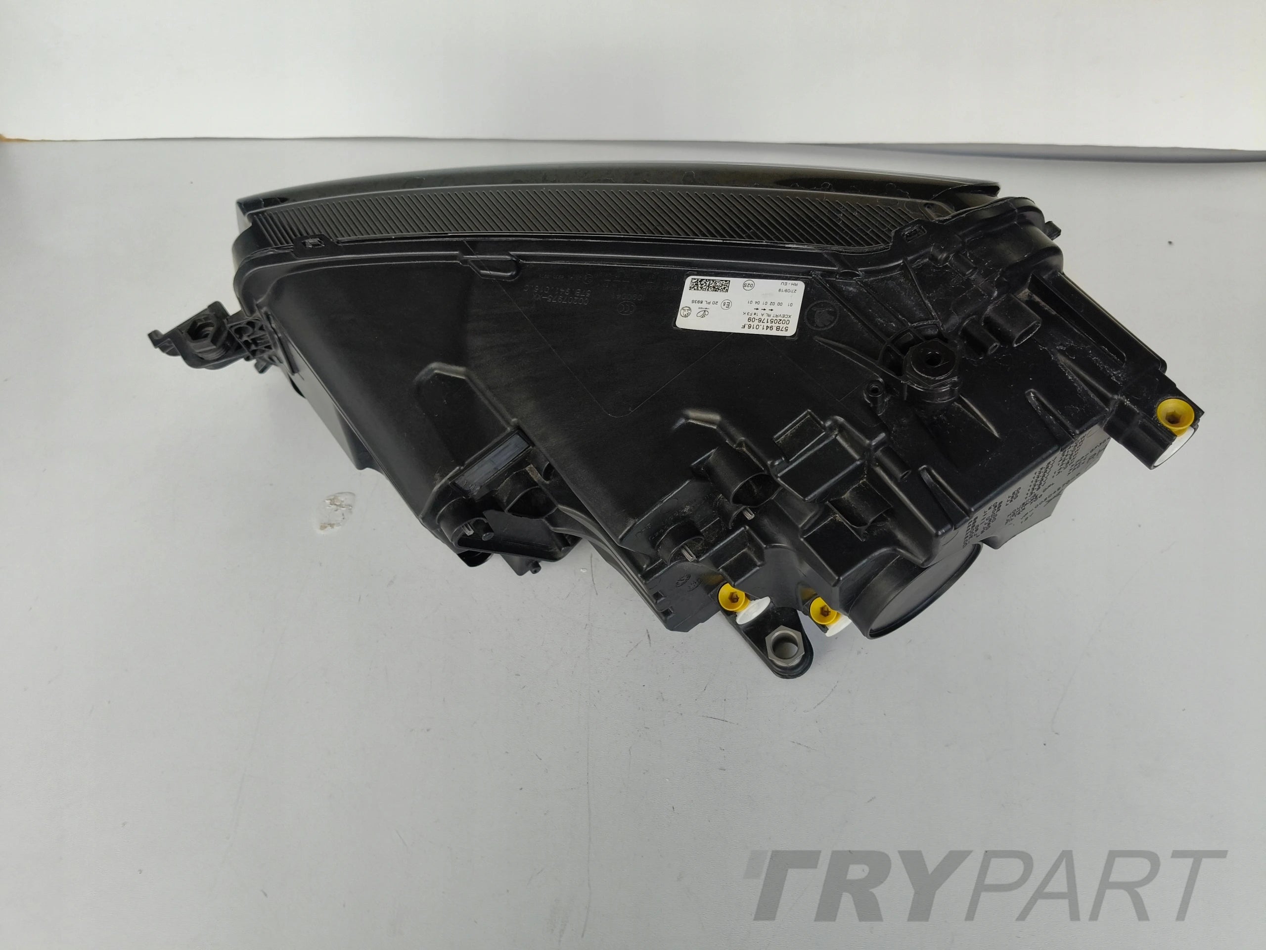 RIGHT HEADLIGHT LAMP SKODA KAROQ 57A 17- FULL LED