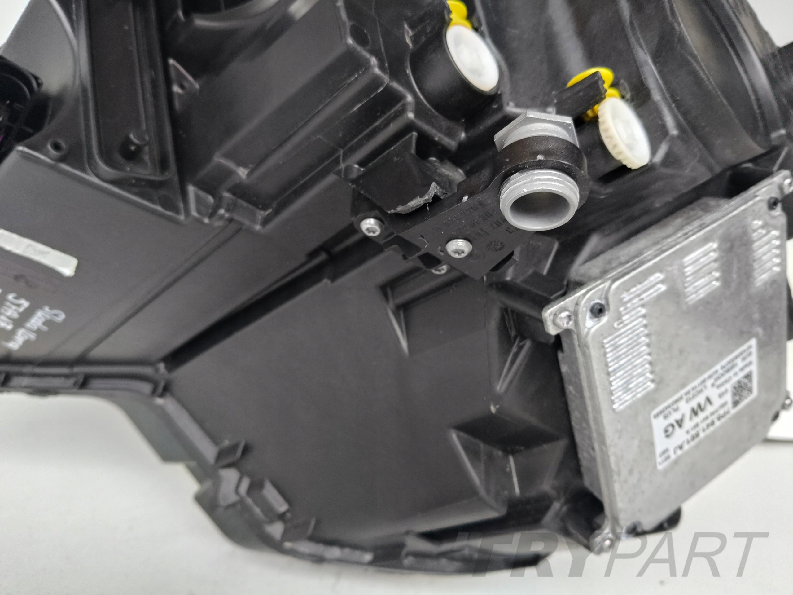 RIGHT HEADLIGHT LAMP SKODA KAROQ 57A 17- FULL LED
