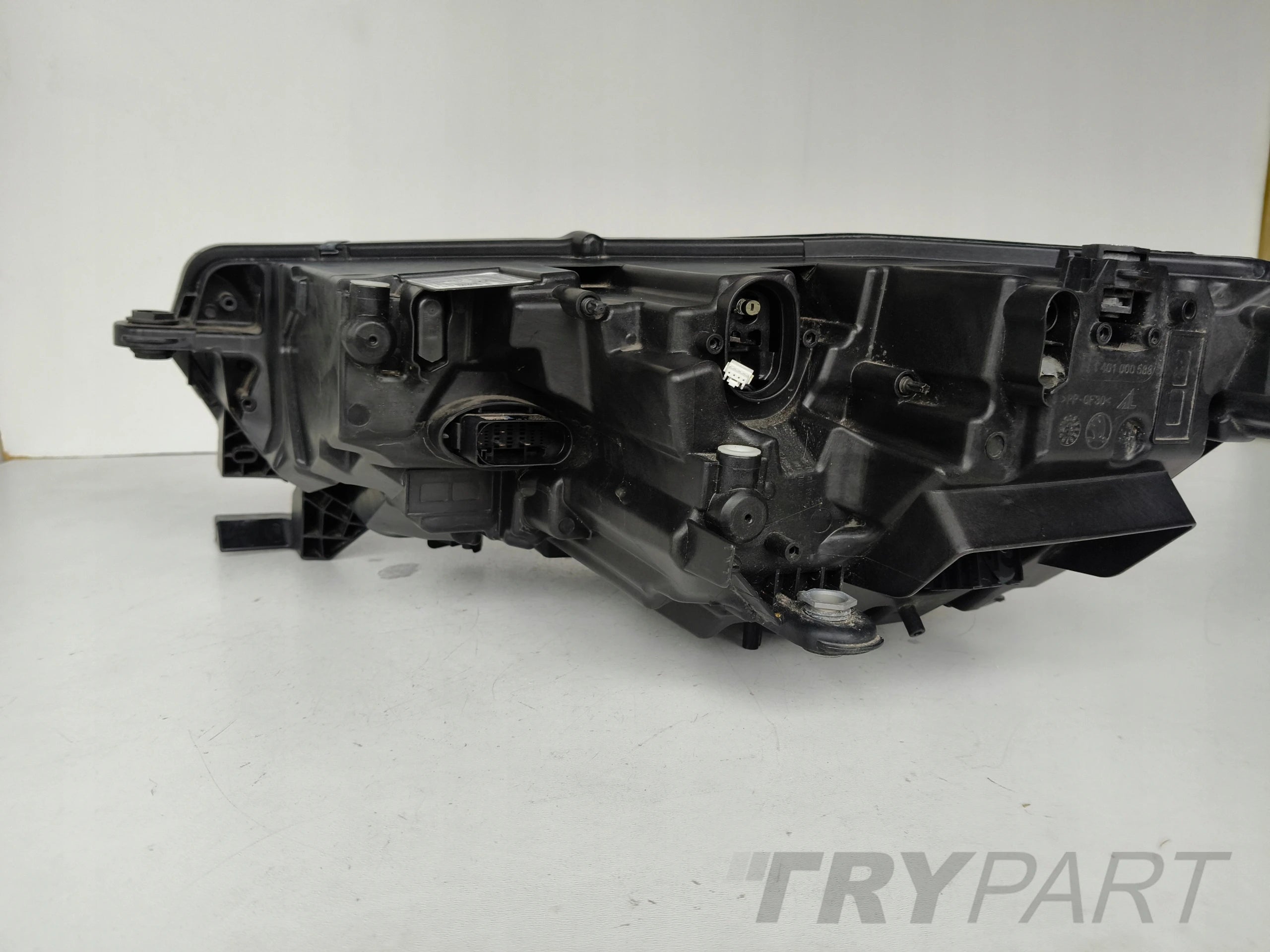 RIGHT HEADLIGHT LAMP SKODA OCTAVIA IV 4 5E3 20- FULL LED