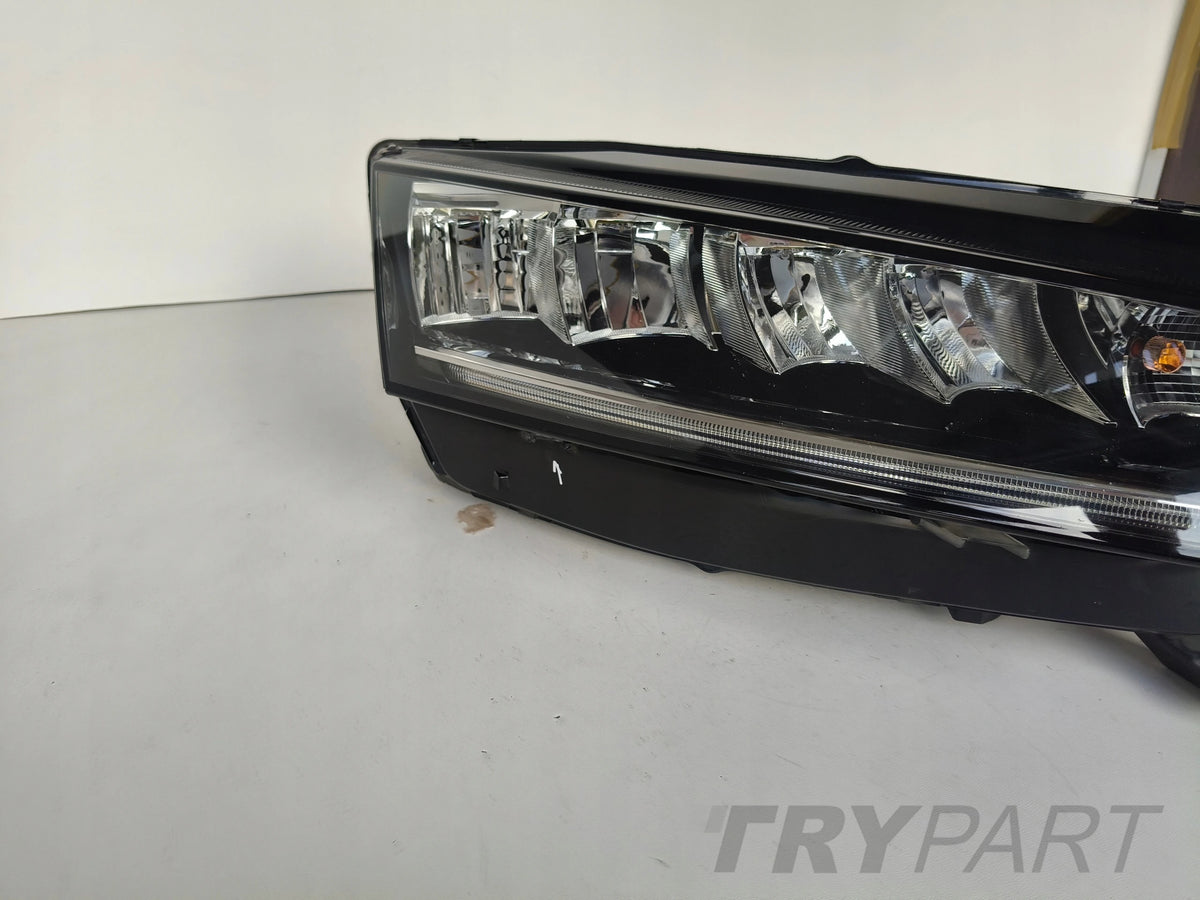 RIGHT HEADLIGHT LAMP SKODA OCTAVIA IV 4 5E3 20- FULL LED