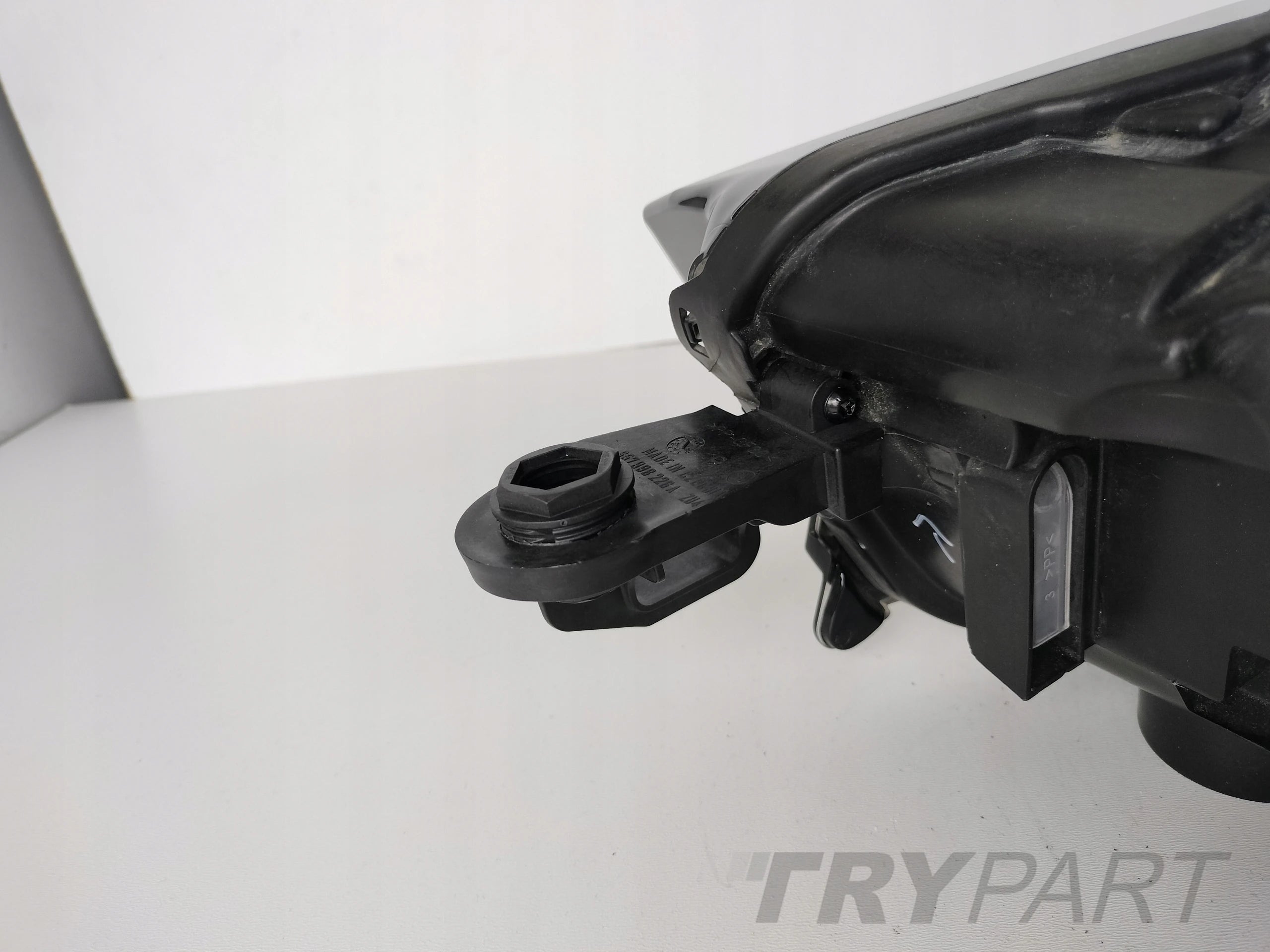 RIGHT HEADLIGHT LAMP SKODA SCALA 657 18- FULL LED