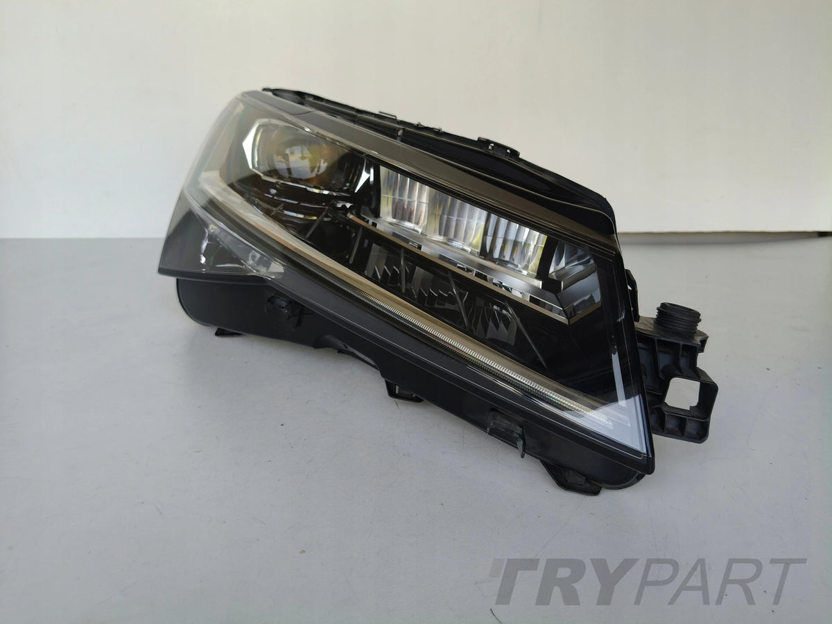 RIGHT HEADLIGHT LAMP SKODA SUPERB III 3V 3V0 19- FACELIFT FULL LED