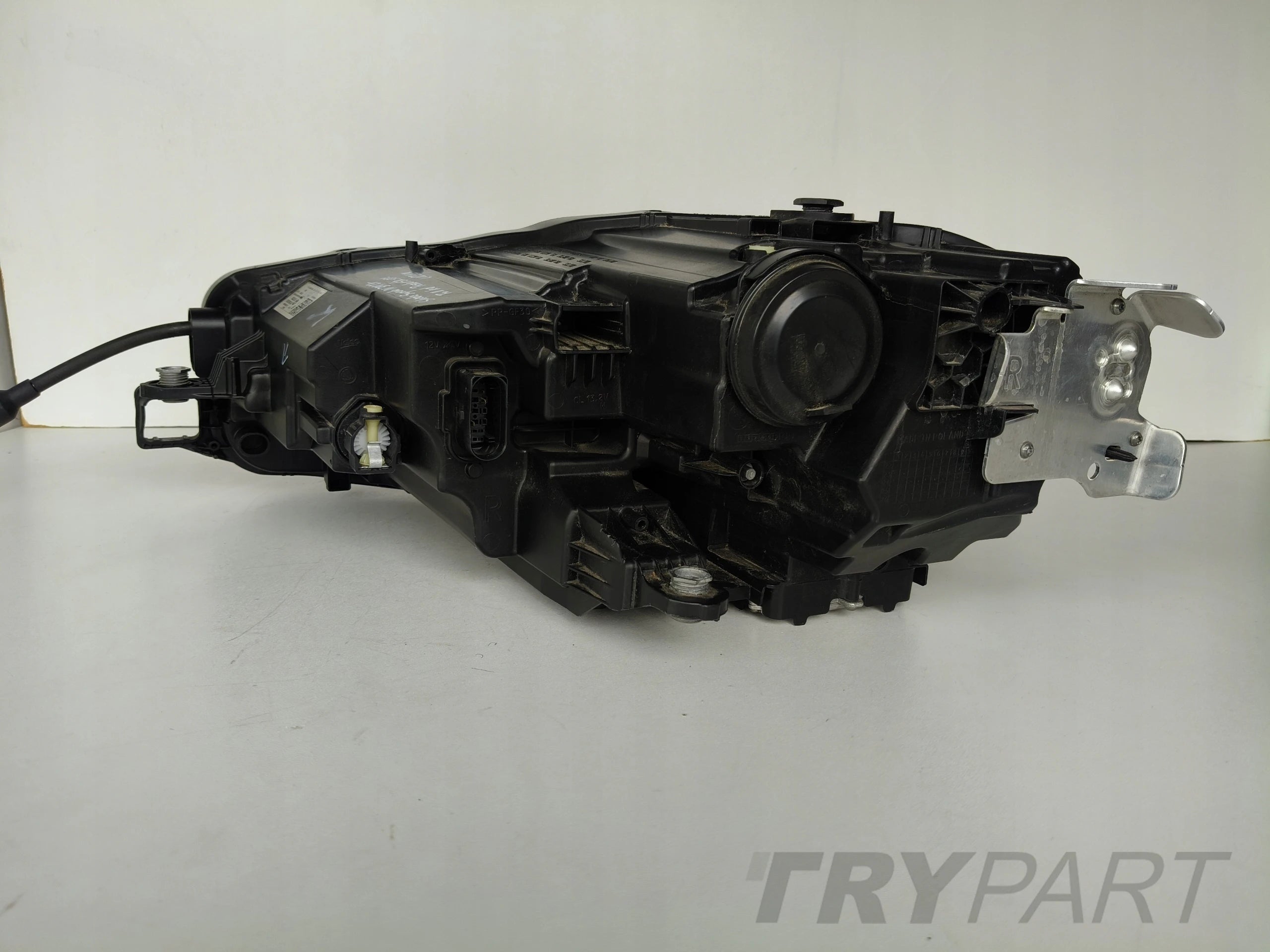RIGHT HEADLIGHT LAMP SKODA SUPERB IV 4 3P0 23- FULL LED