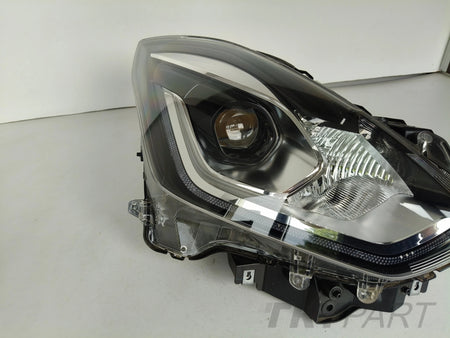 RIGHT HEADLIGHT LAMP SUZUKI SWIFT MK8 17- FULL LED