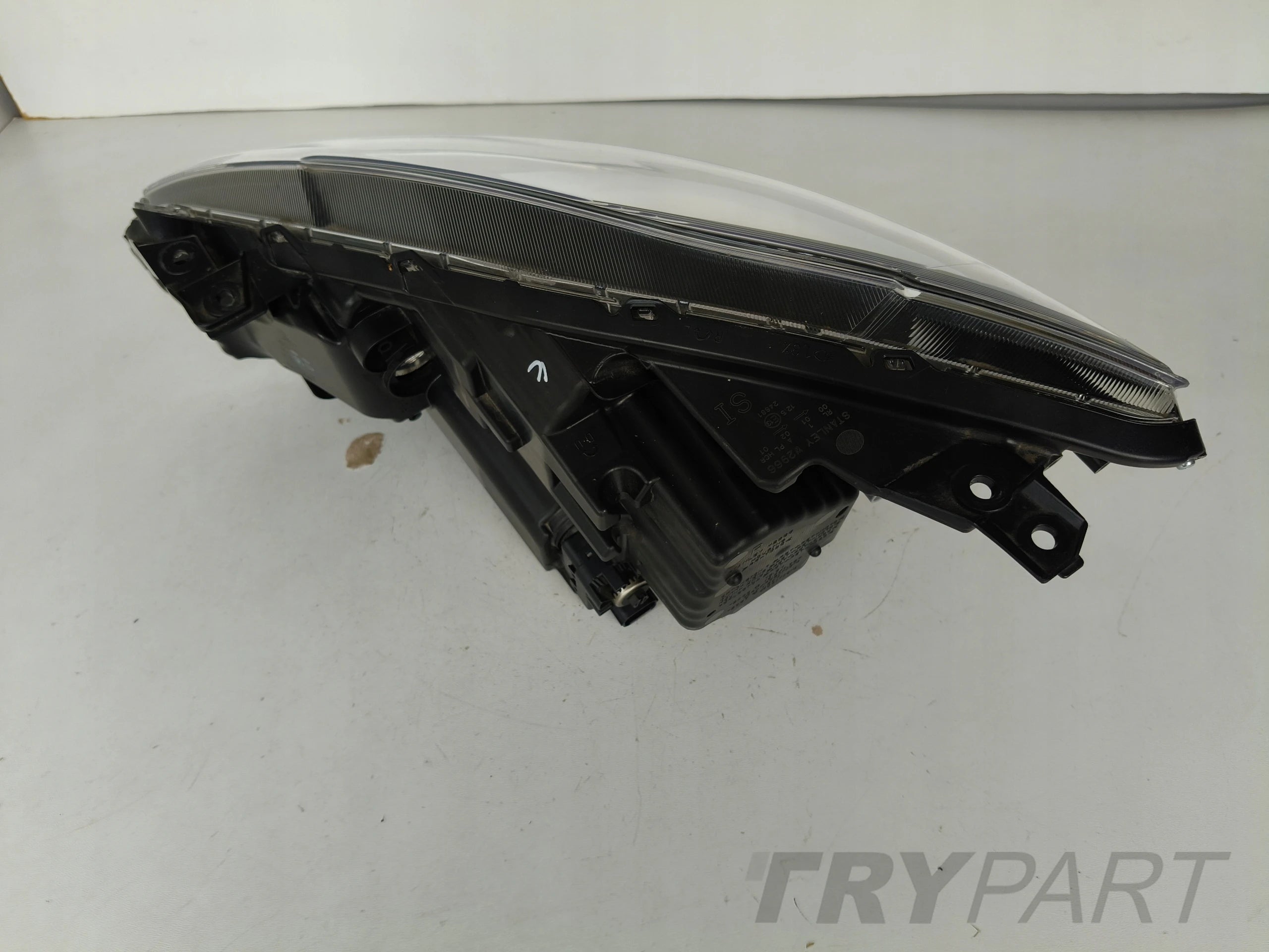 RIGHT HEADLIGHT LAMP SUZUKI SWIFT MK8 17- FULL LED